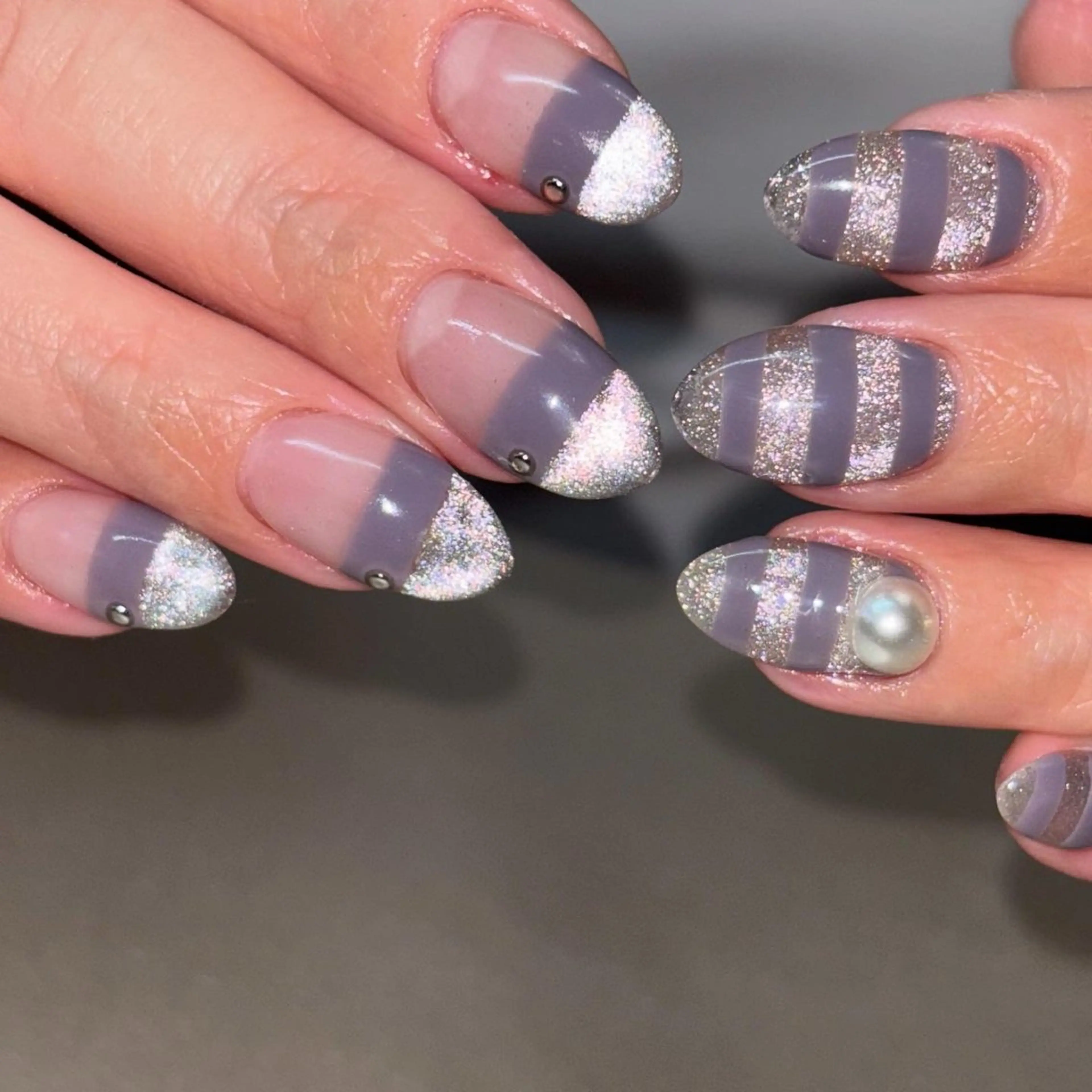 セミロング MiRanda Nail所属・MiRanda 保坂 舞のネイルデザイン