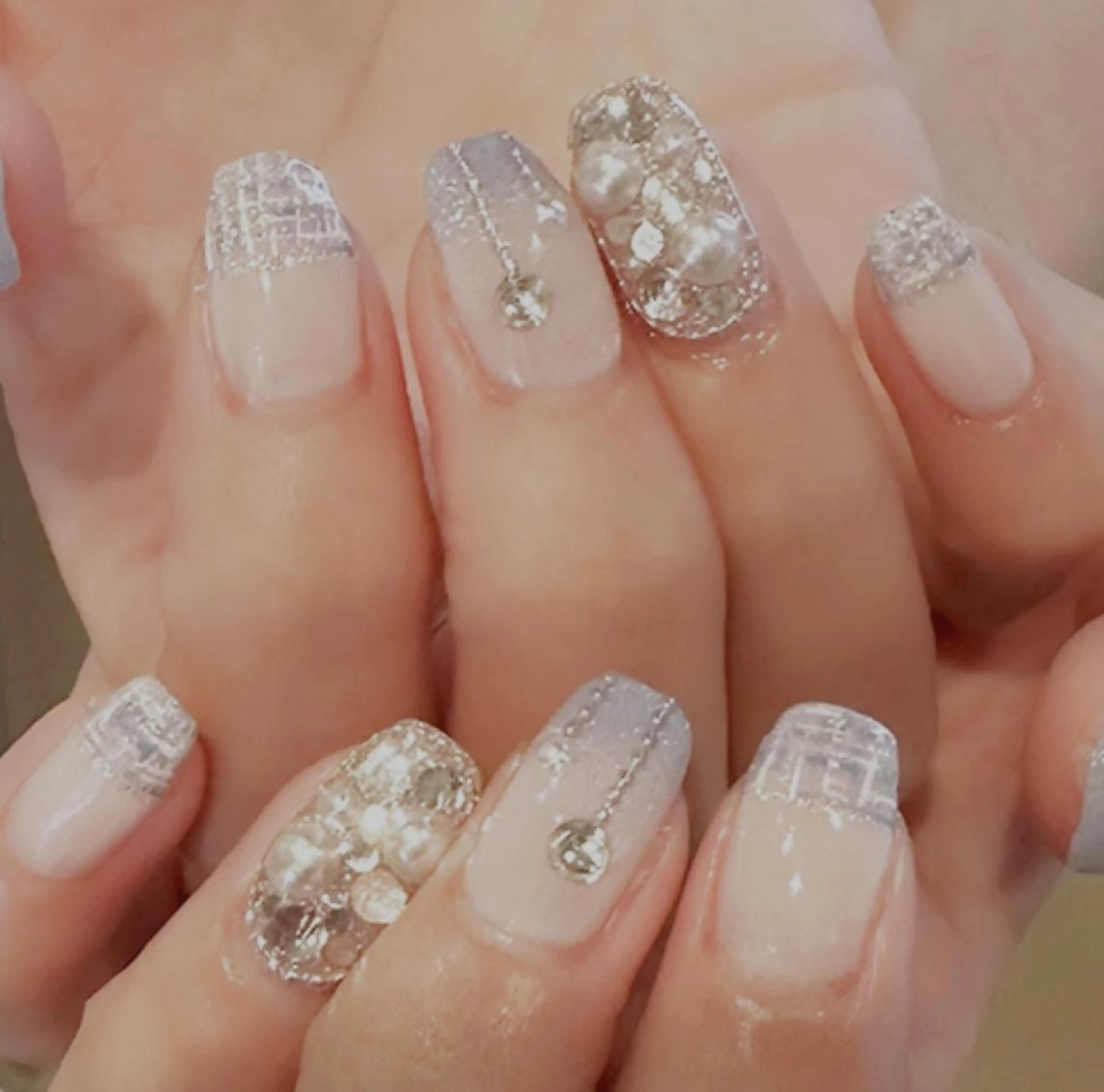 ネイル ハンドネイル Miku. Nのネイルデザイン