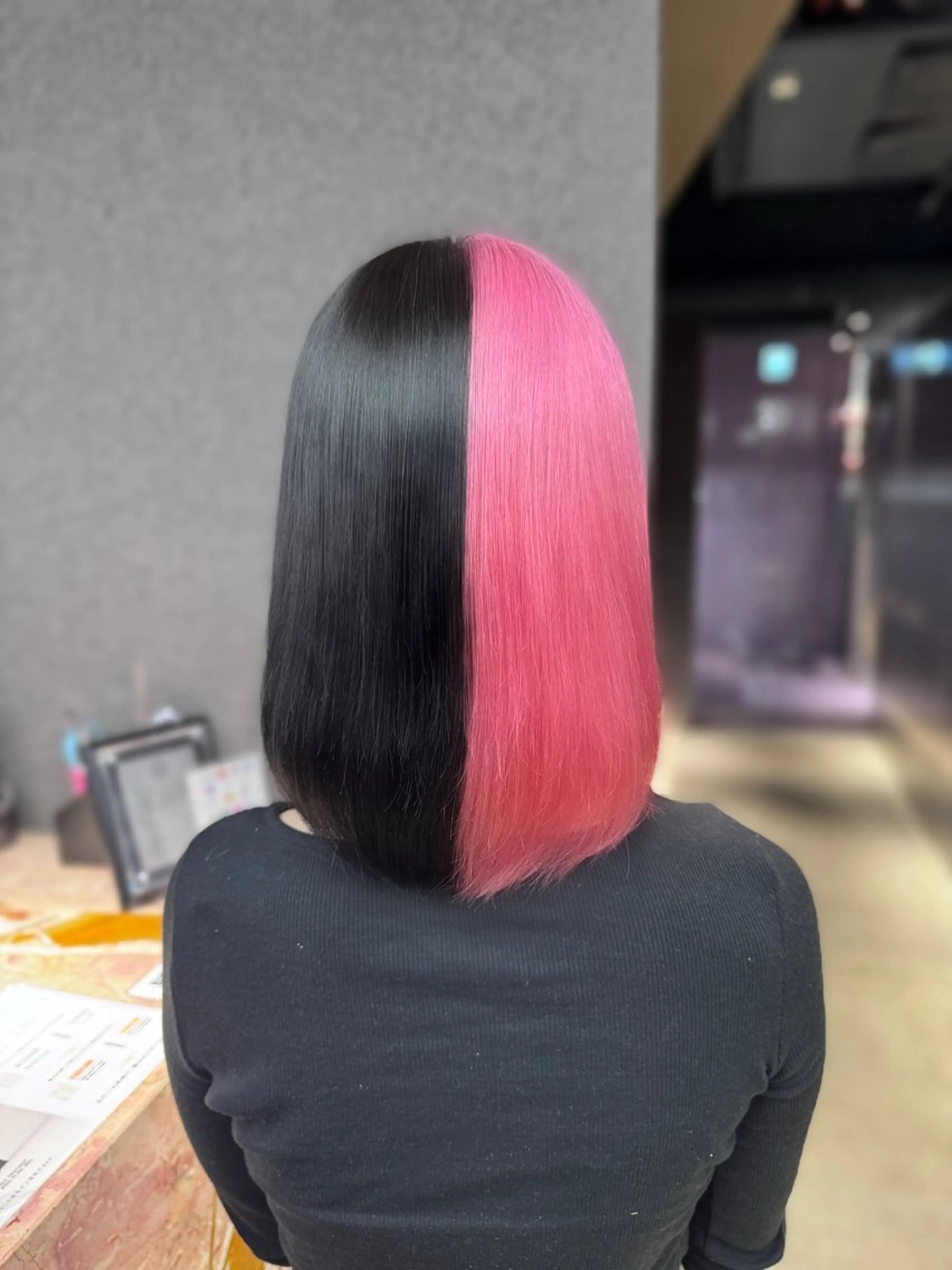 ミディアム ヘアカラー 吉澤 愛心のヘアスタイル