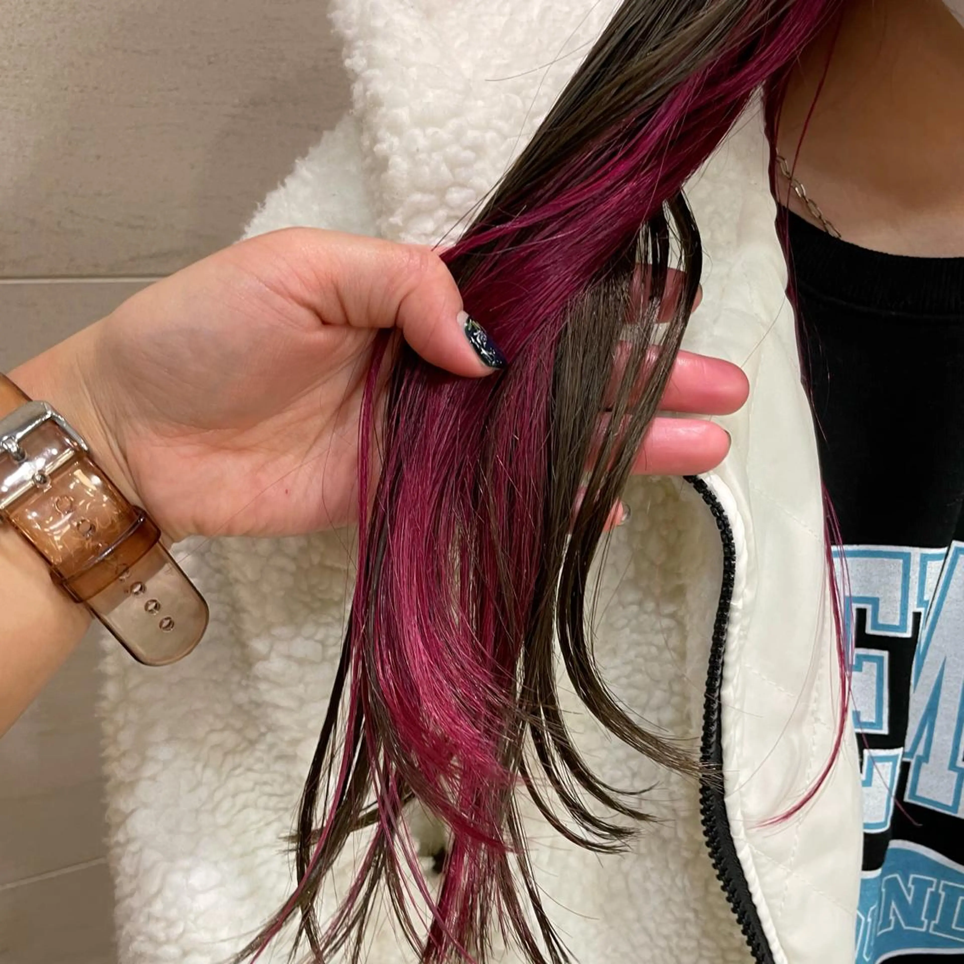 ミディアム カラー ハイトーン/暖色/ 眉/メイク/Rinaのヘアスタイル