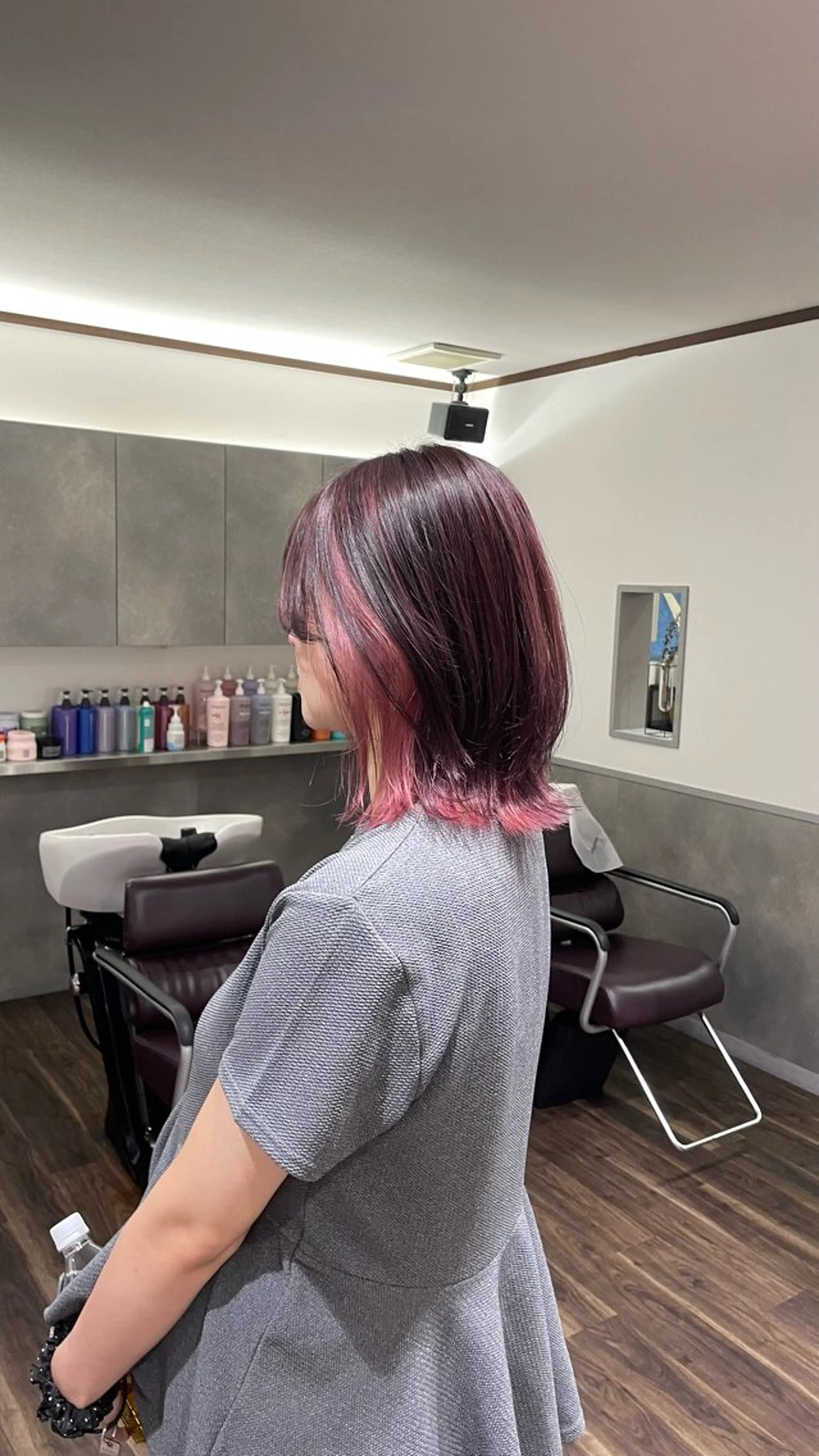 ミディアム ヘアカラー レイヤーカット🎀 ブリーチ/なるのヘアスタイル