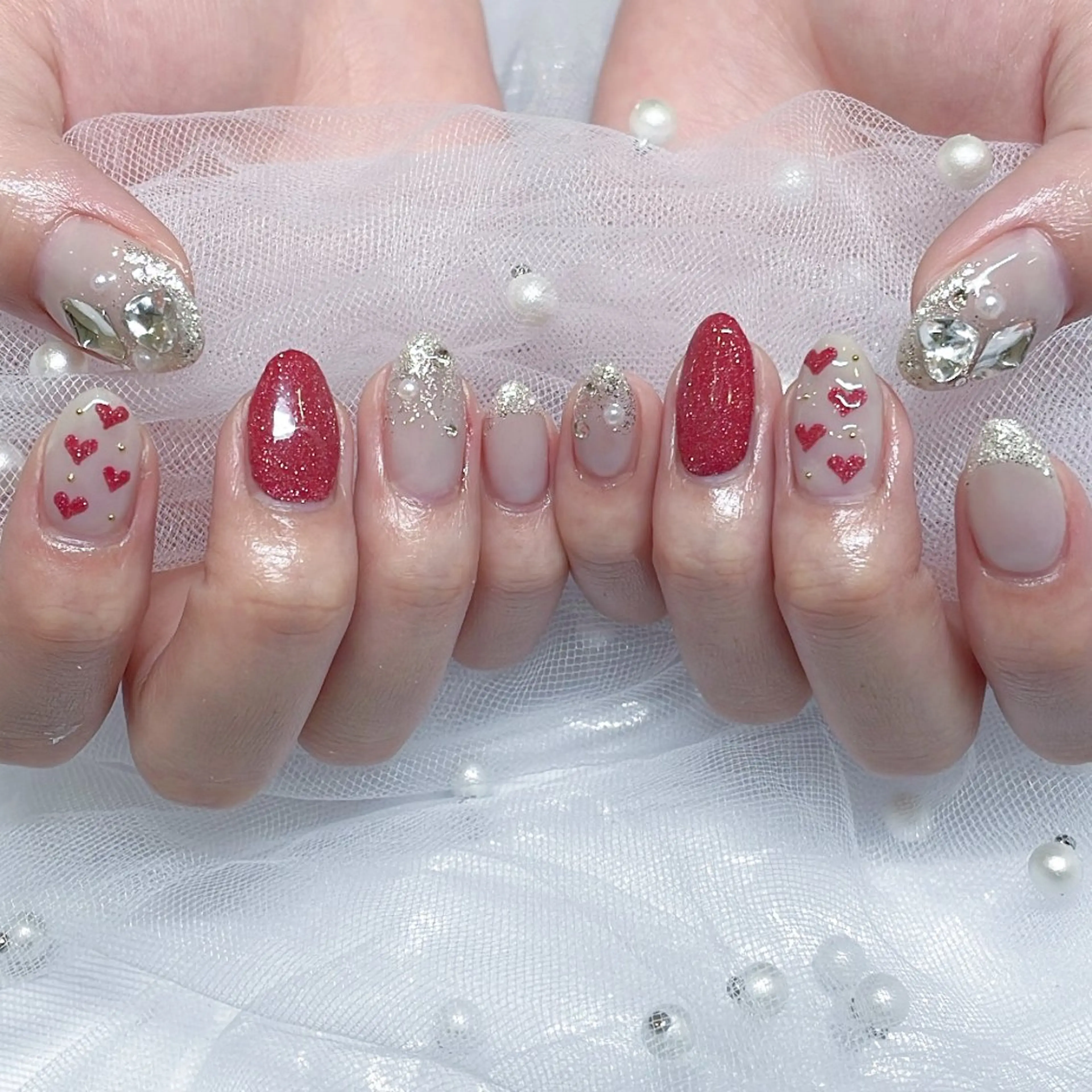 ネイル ハンドネイル misaki 🩰‎🤍🎀のネイルデザイン