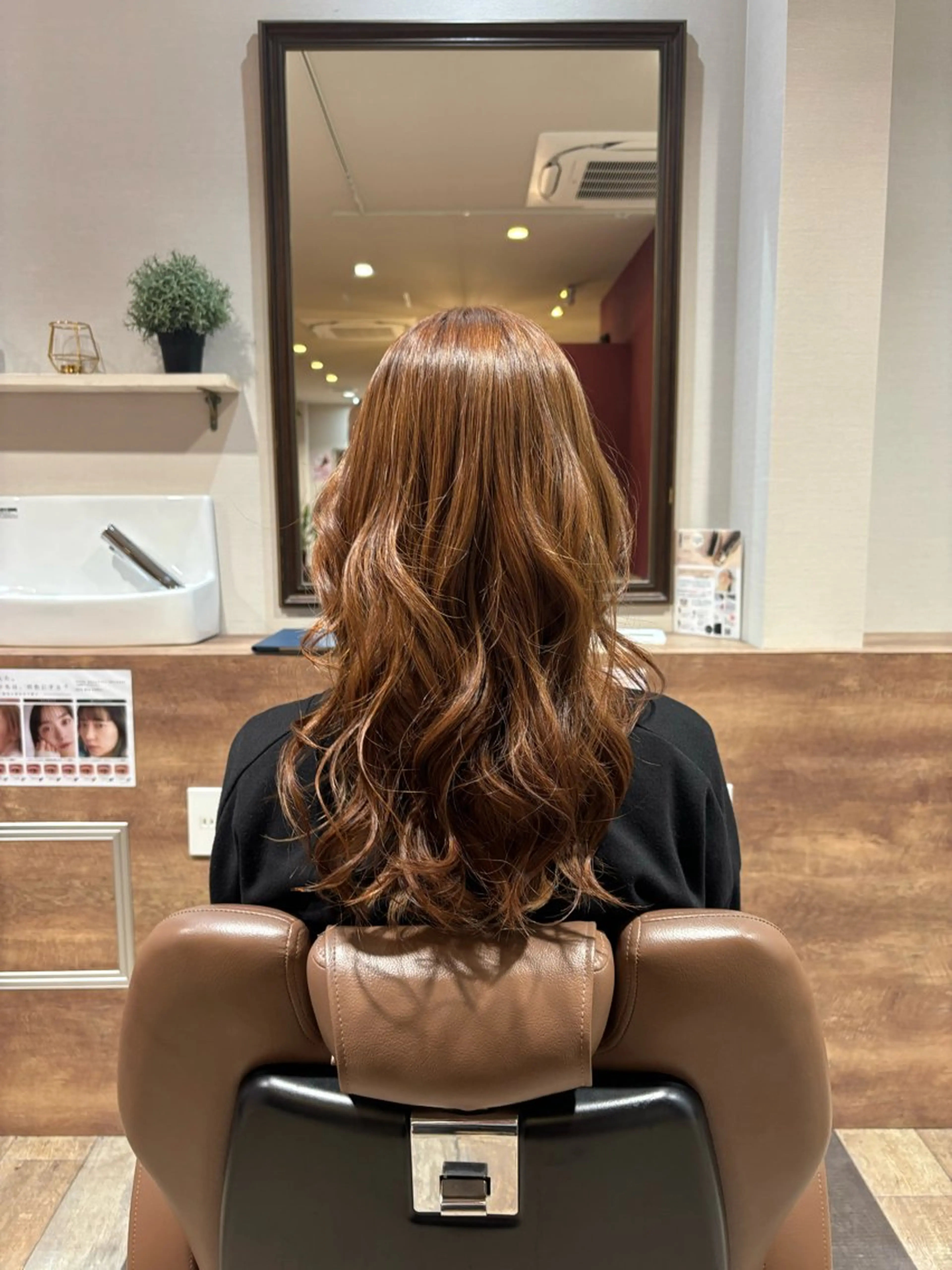 ロング カラー ベージュカラー ブリーチ 透明感カラー/ くびれヘア/ユウユのヘアスタイル