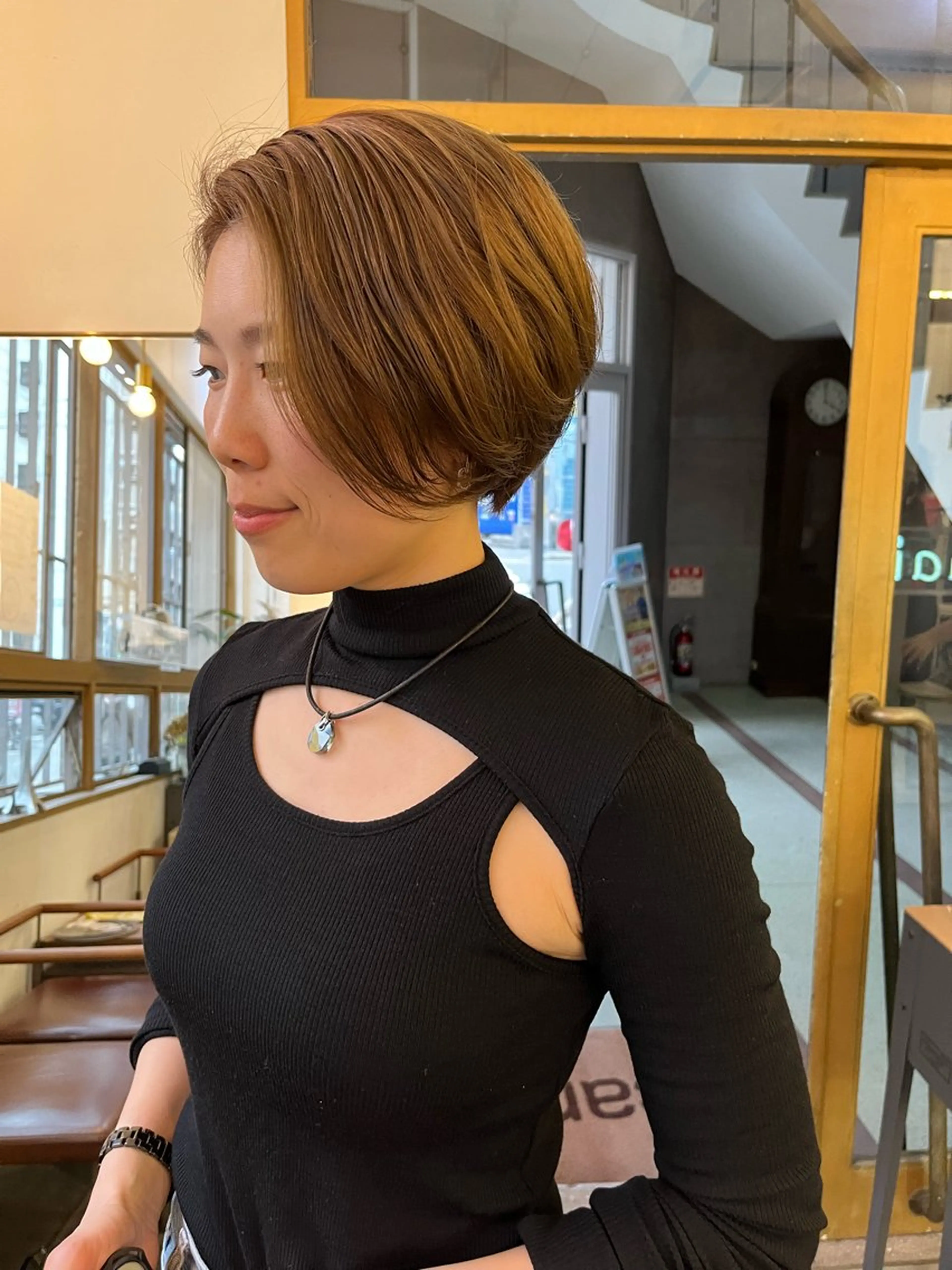 ショート 艶髪color💎髪 質改善ストレート大吉のヘアスタイル