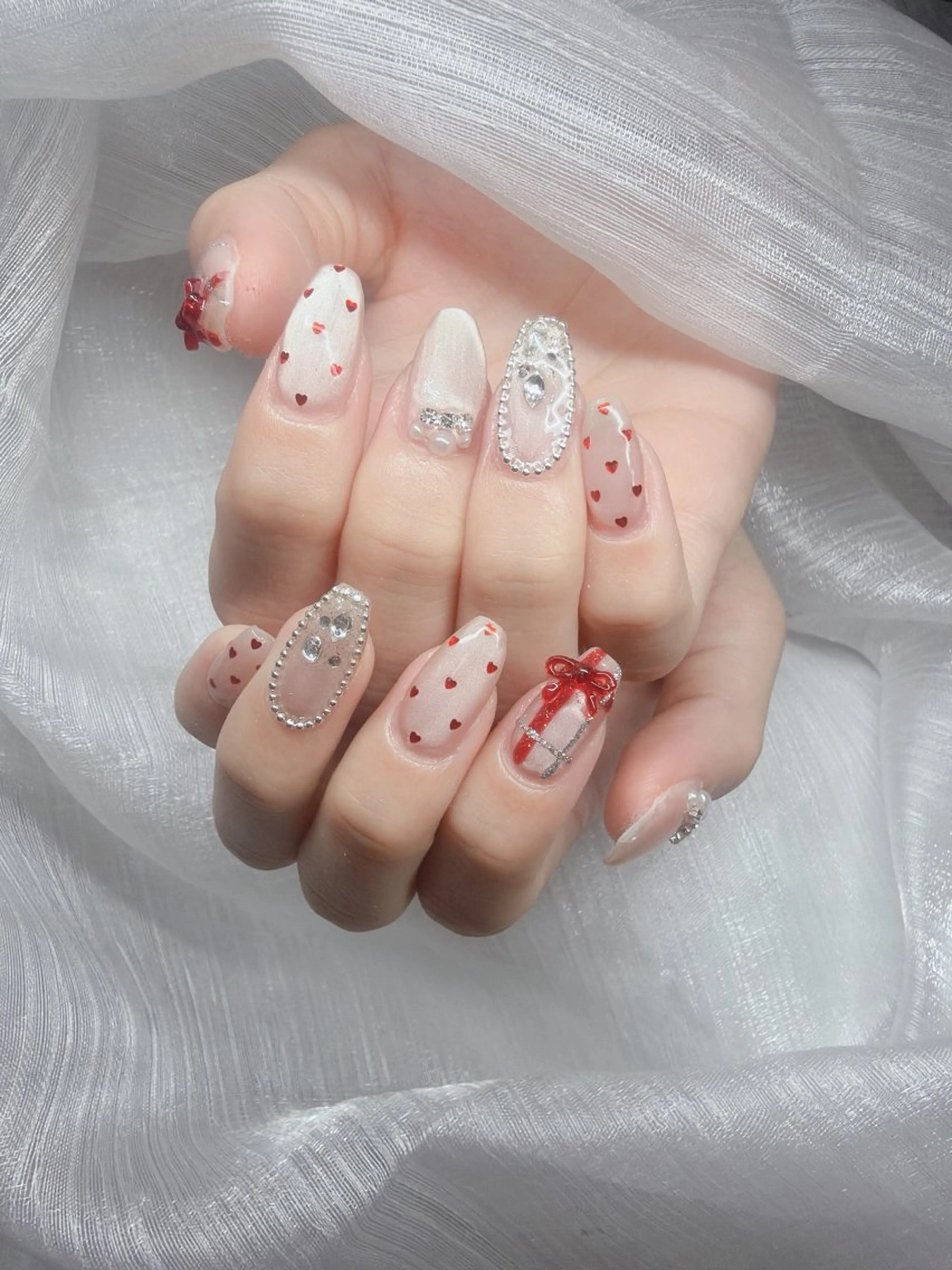 ネイル ハンドネイル Lee Nailsのネイルデザイン