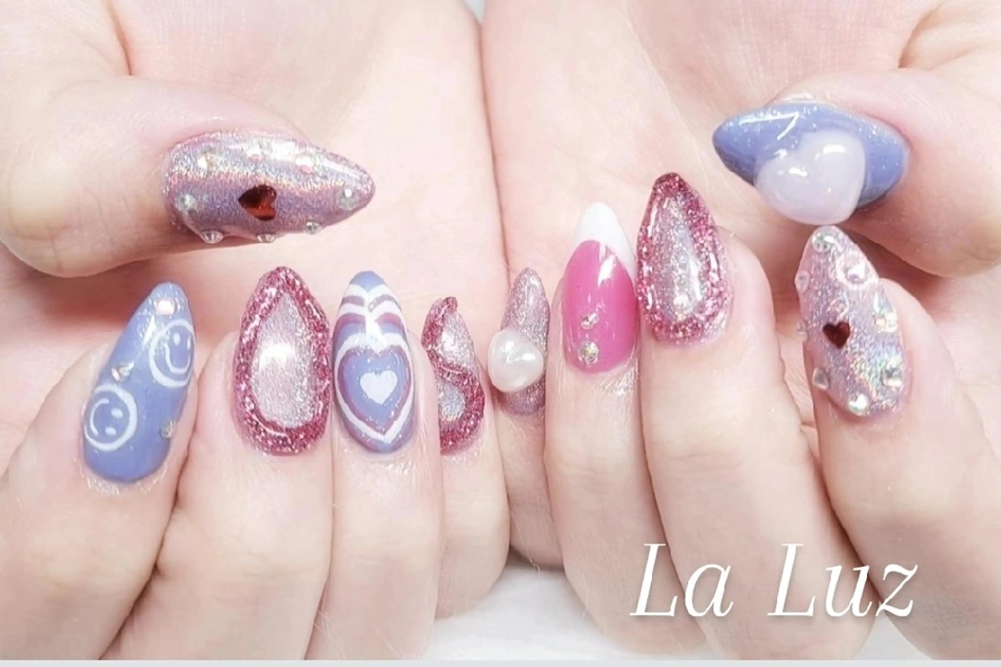 ネイル ハンドネイル 小川 真里奈のネイルデザイン