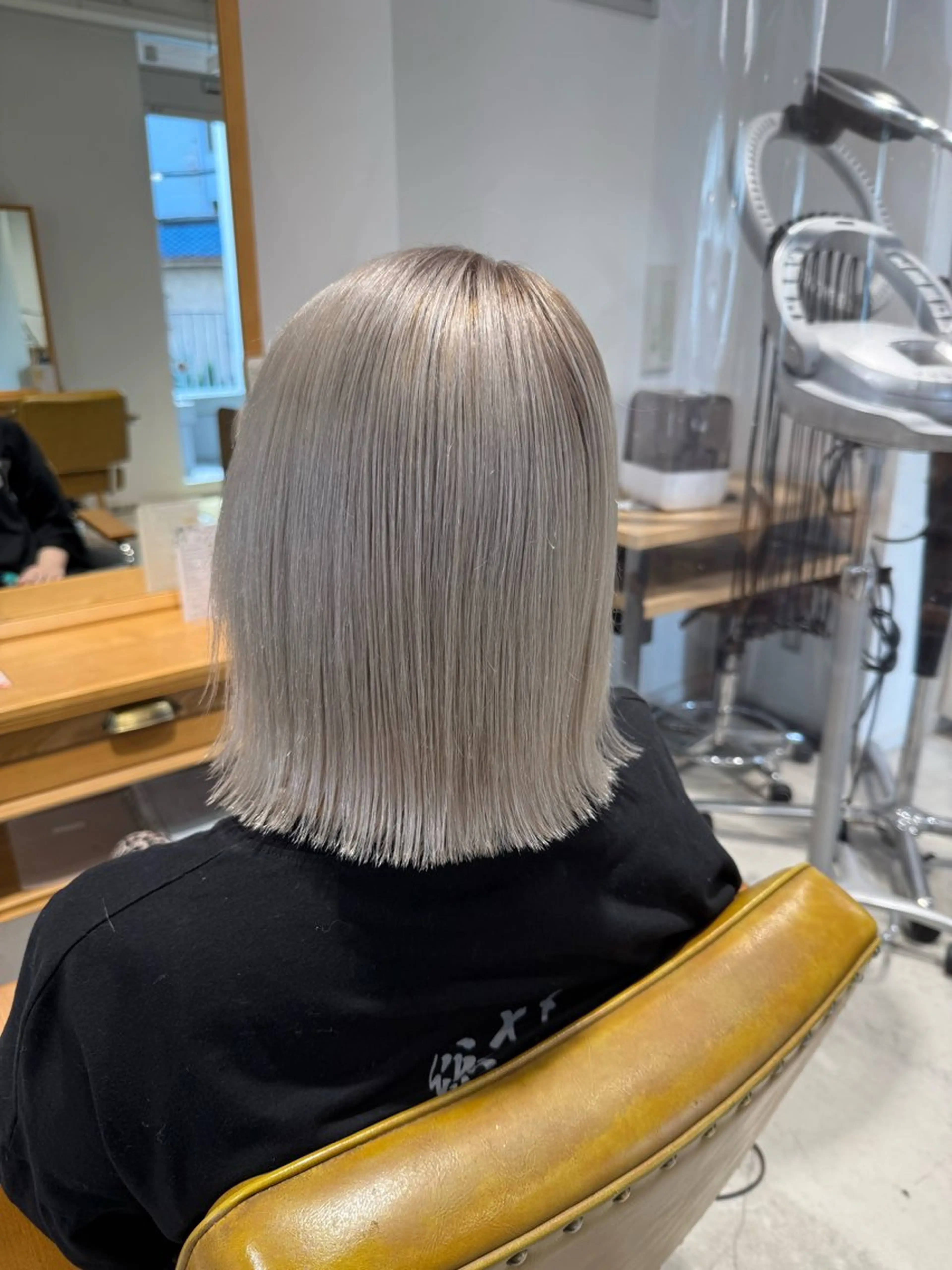 カラー 鈴木弥月/透明感カラ ー/ボブ/髪質改善のヘアスタイル