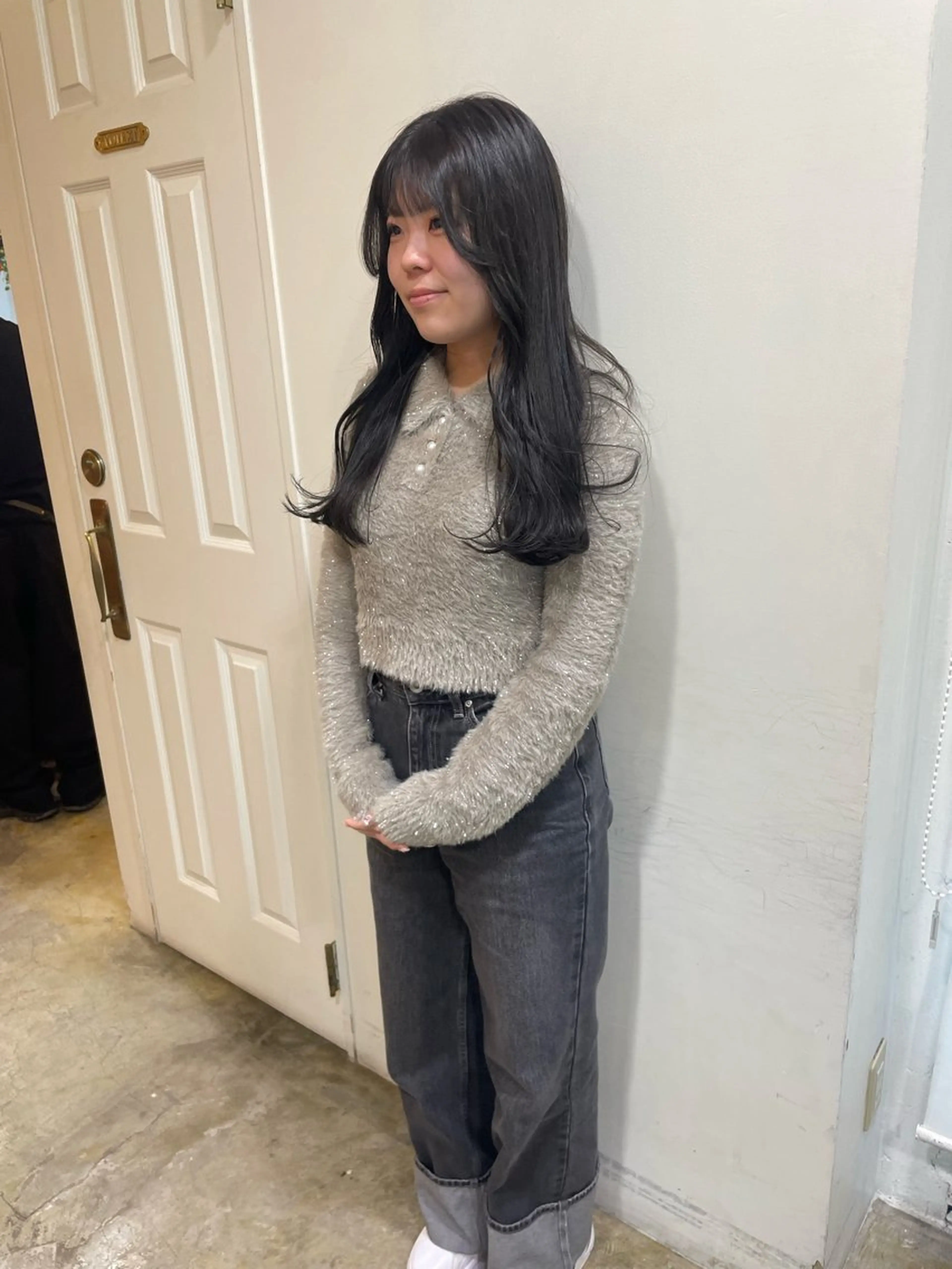 ロング カラー 透明感カラー MIOベージュカラー 柔らかいカラーのヘアスタイル