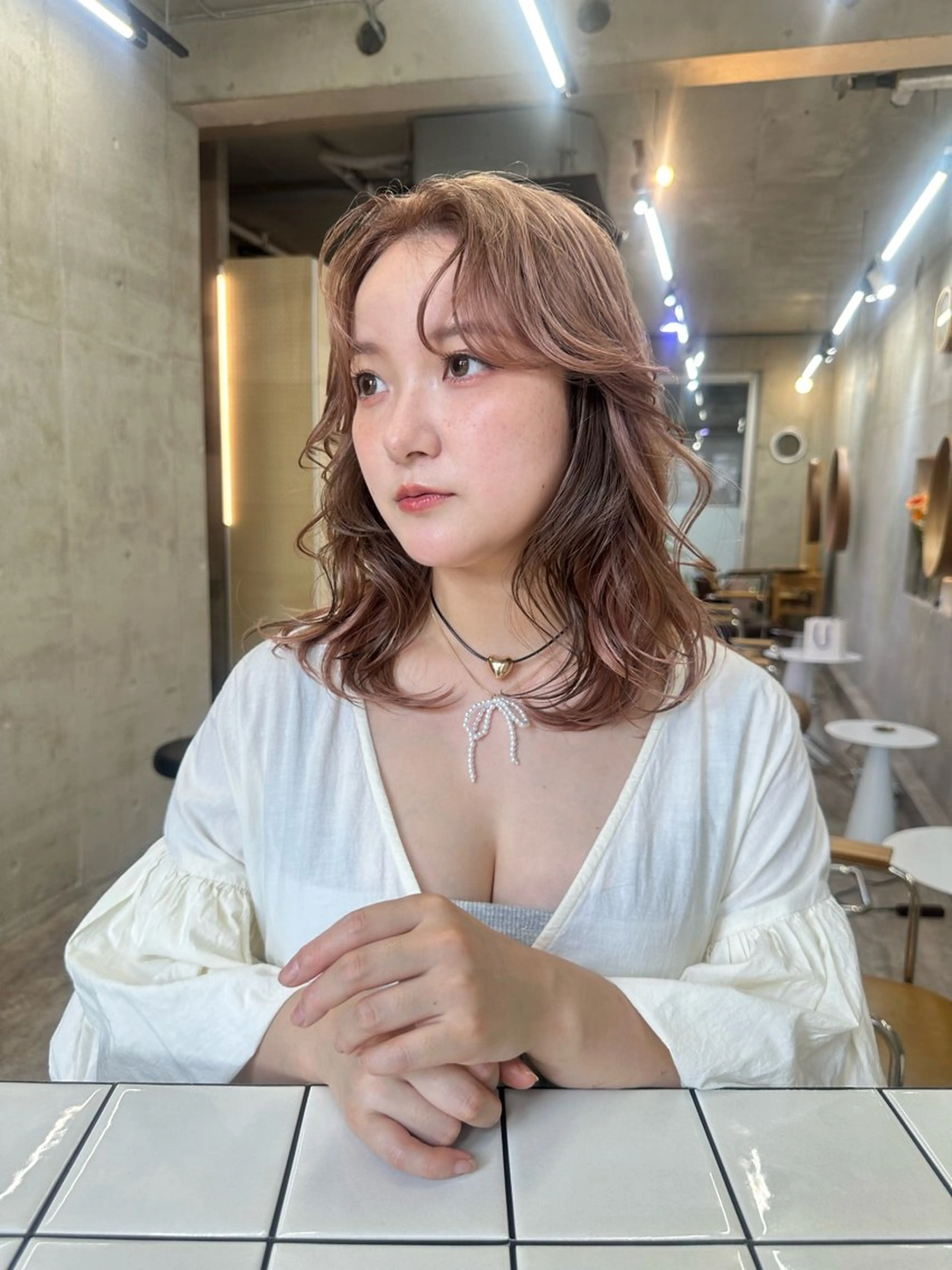 ミディアム カラー ミディアムレイヤー ベージュカラー ブリーチ ブラウンカラー ケアブリーチ レイヤーカット💫 ／HARUKA🎀のヘアスタイル