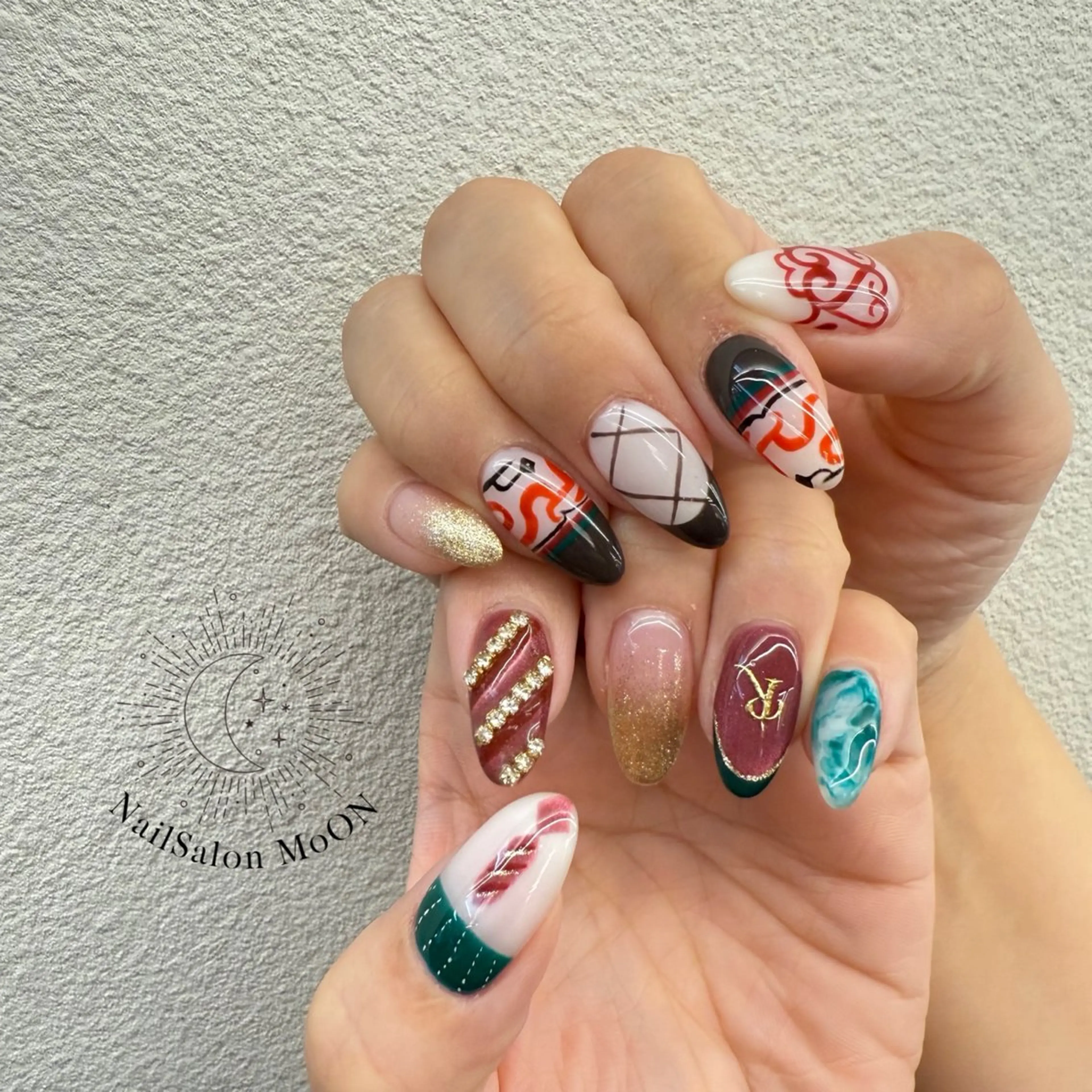 ネイル ハンドネイル ハンドケア MoON...❤︎ MeGuのネイルデザイン
