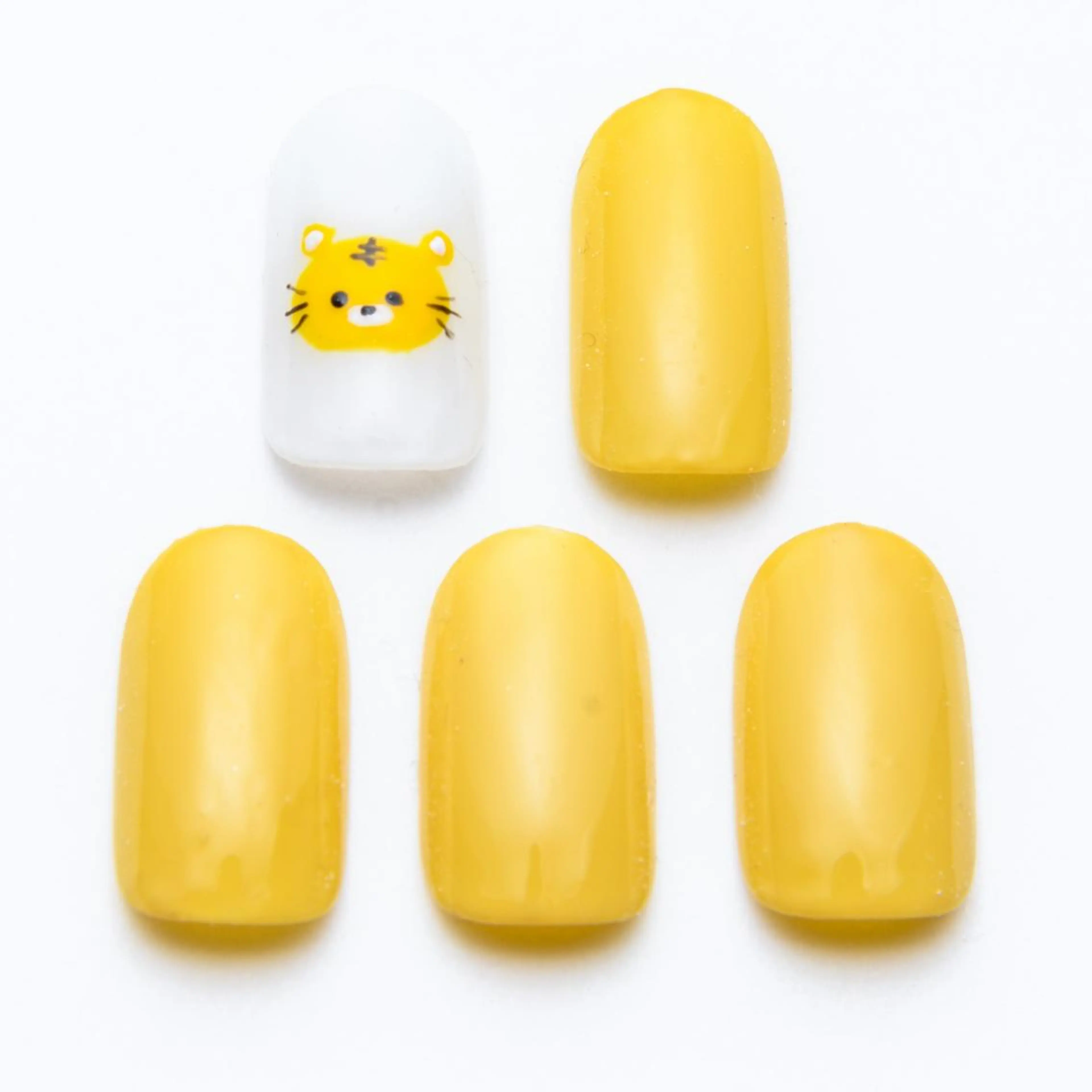 ネイル E.design. Nailのネイルデザイン
