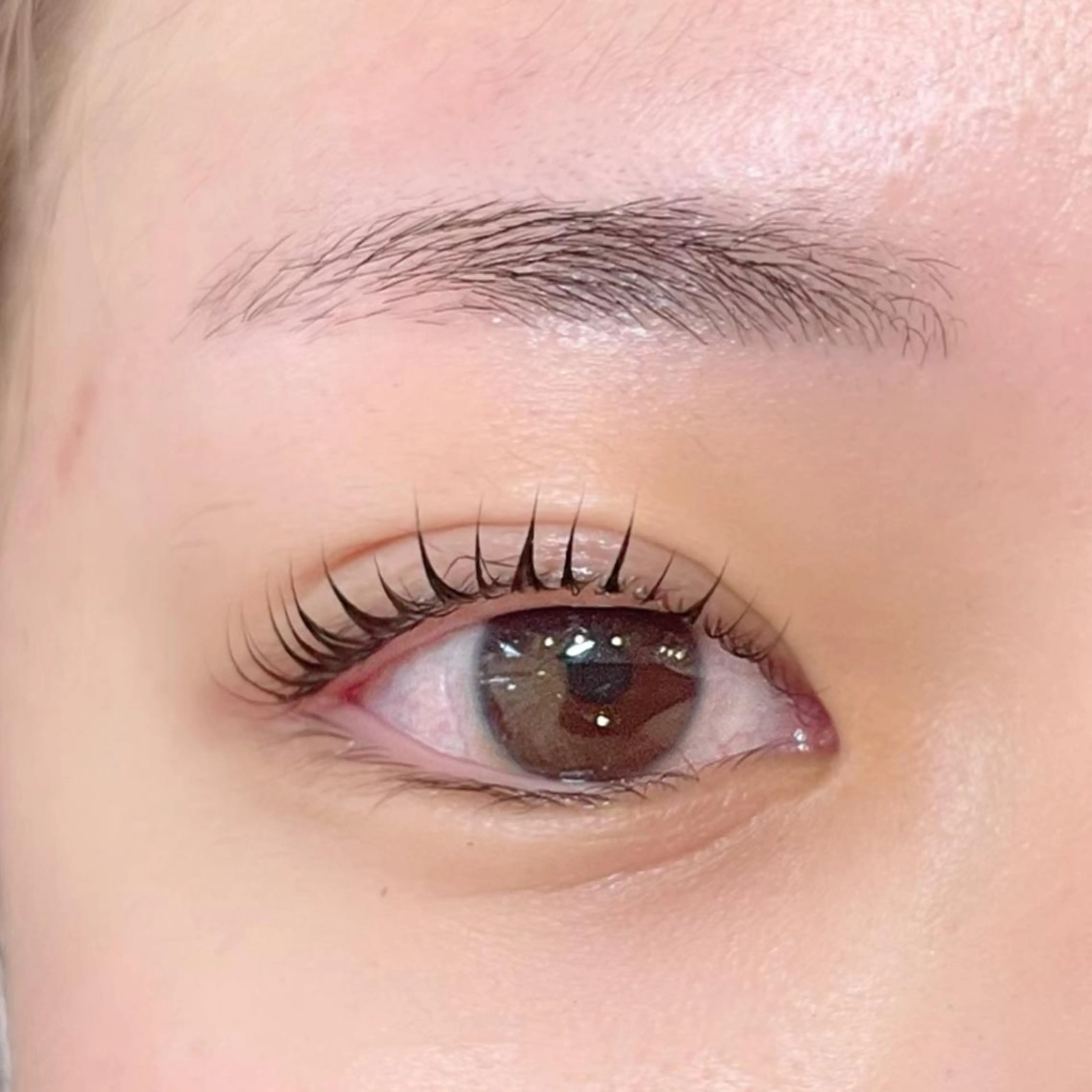 マツエク・マツパ アイブロウ Sakurablow 難波店　小嶋の眉毛・アイブロウイメージ