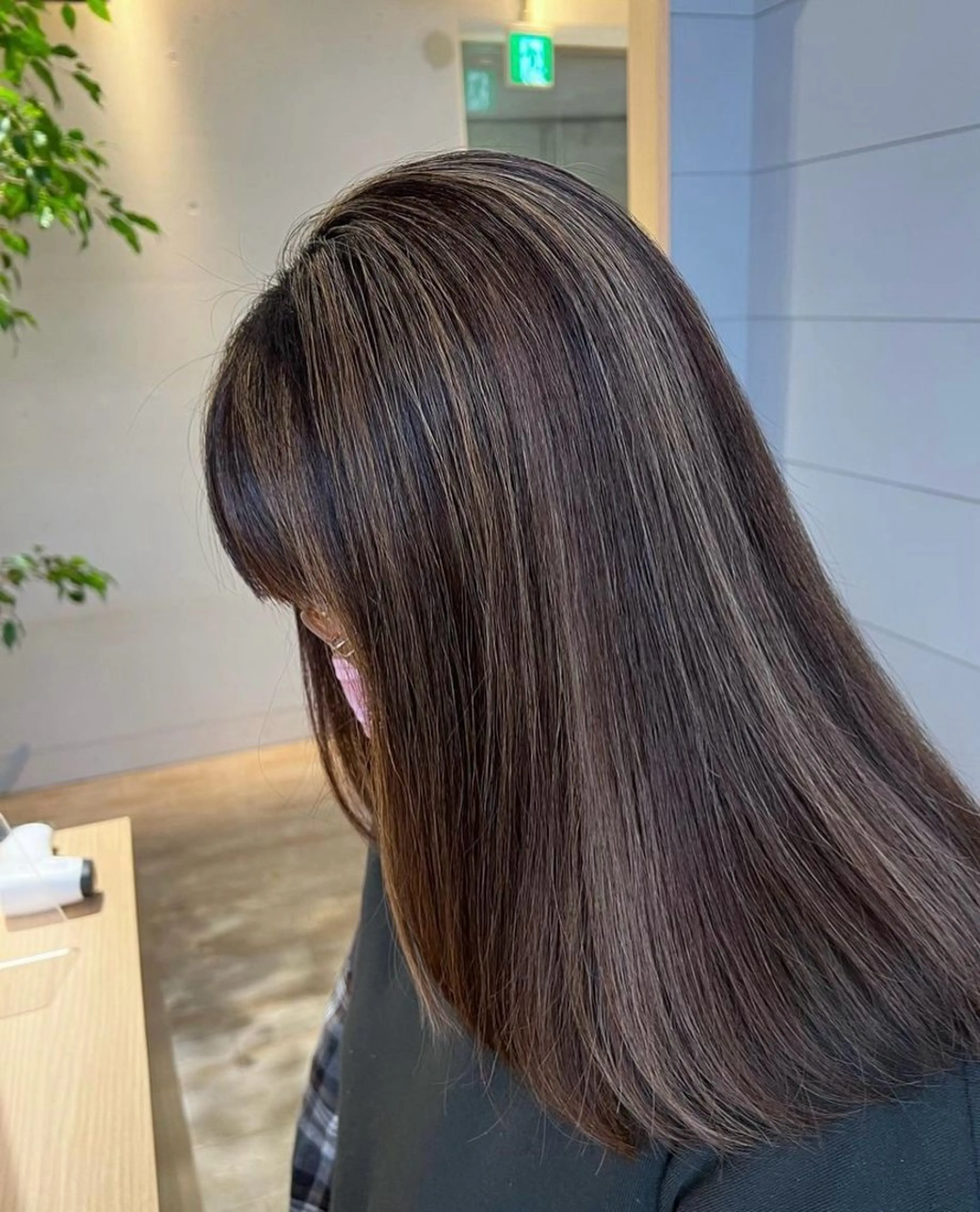 カラー 高難易度縮毛矯正　春日井　Soea(ソイア)所属・多久間 喬介のヘアスタイル