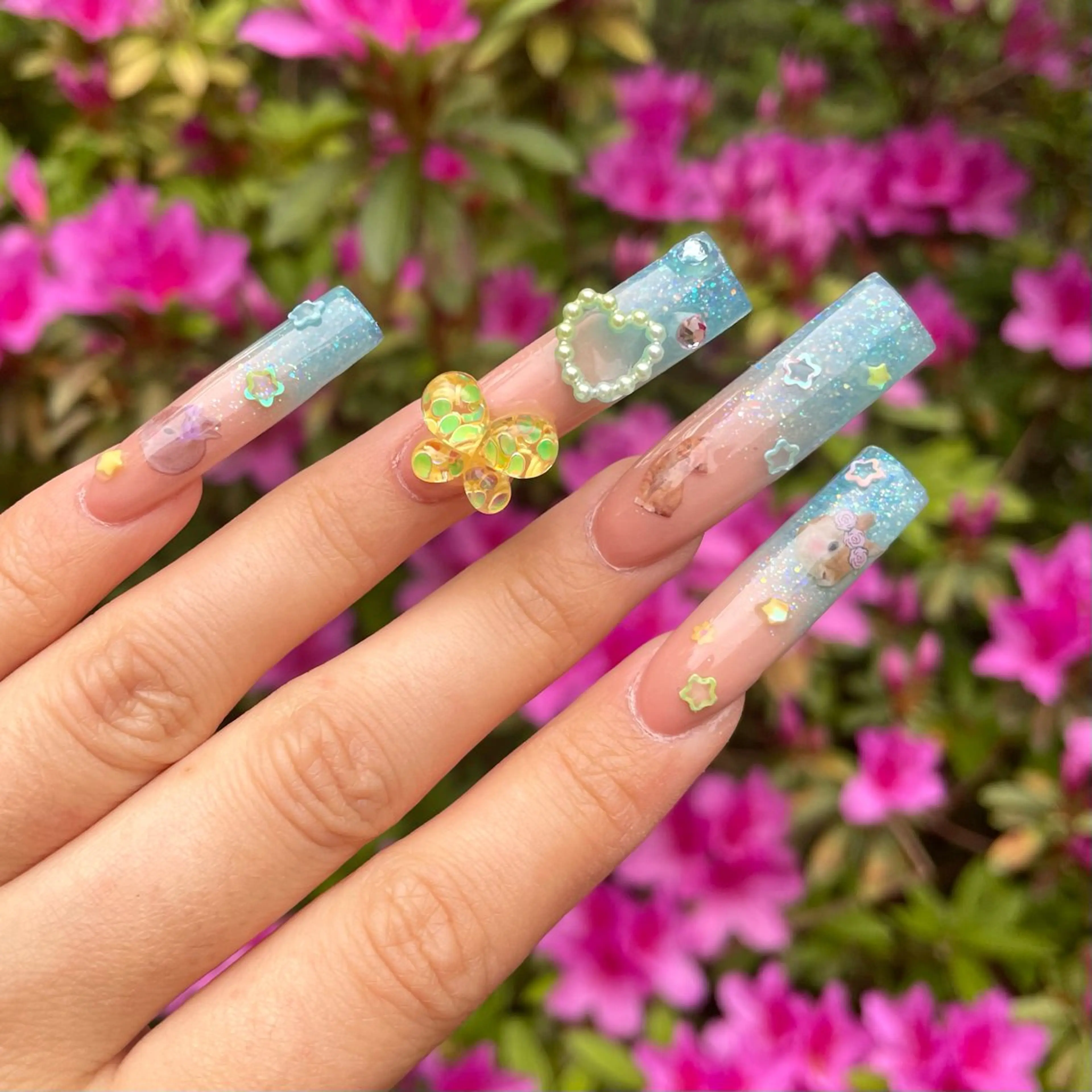 ネイル ロングネイル ハンドネイル Nail ヌシん家 AKANEのネイルデザイン