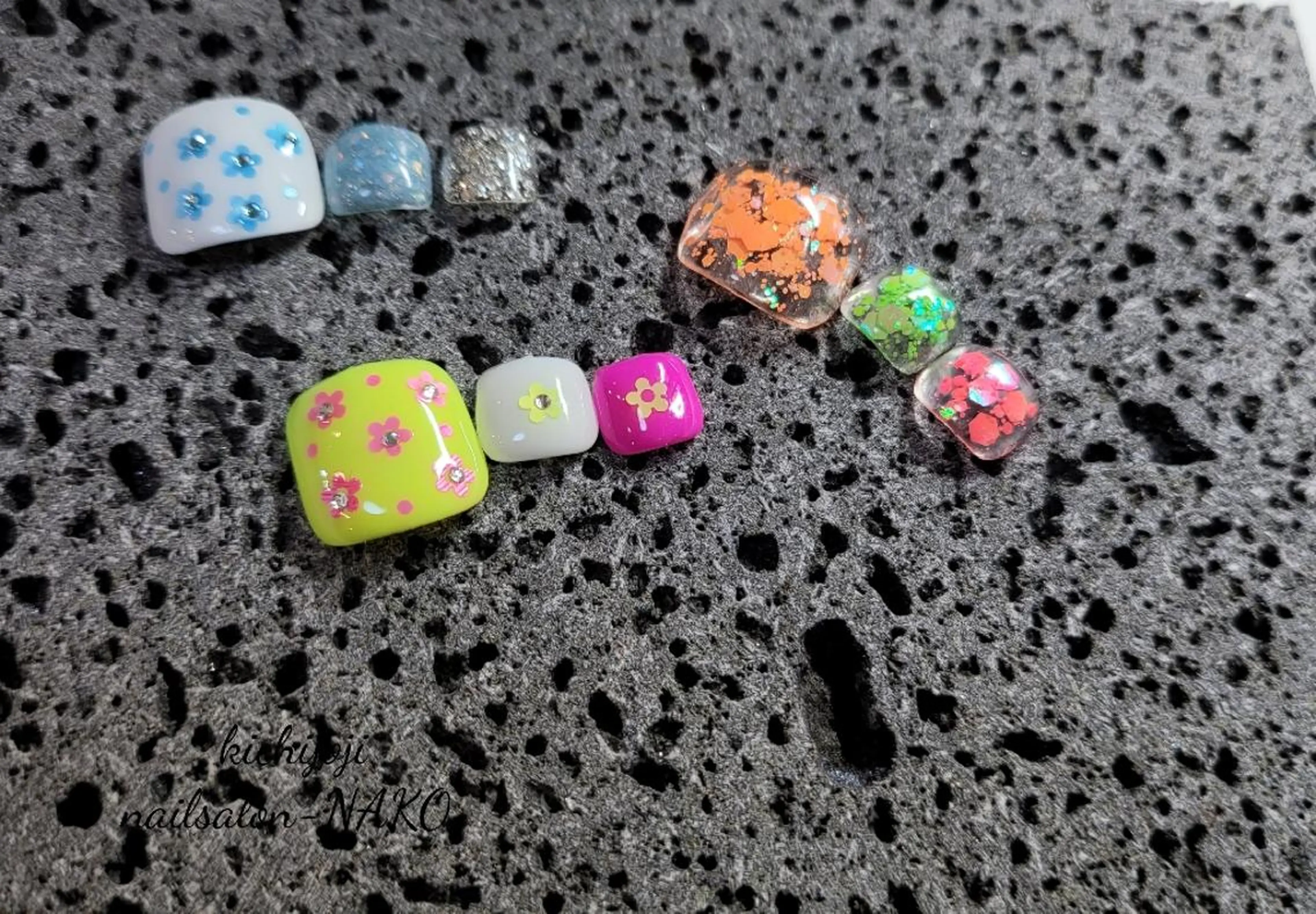 ネイル フットネイル Salon-NAKO 🐷shirai🐷のネイルデザイン
