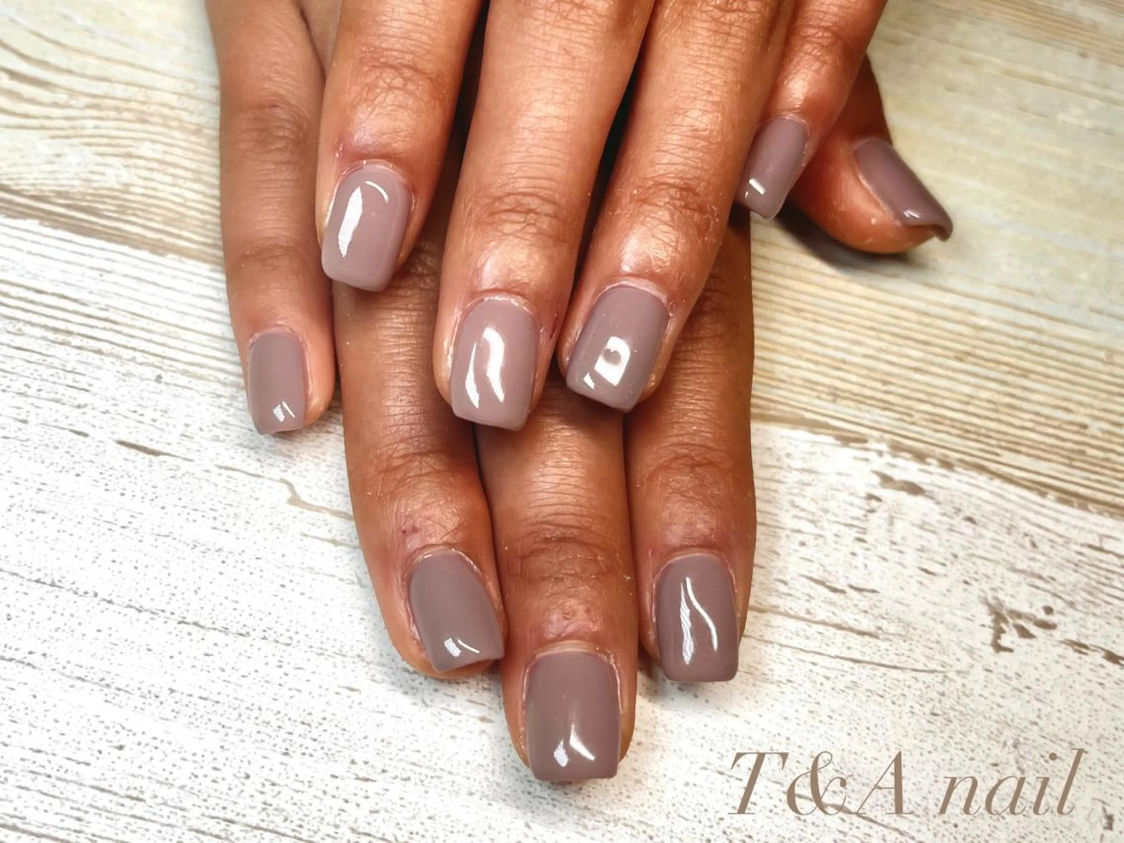 ショート ネイル 長さ出し ジェルネイル ニュアンスネイル ワンカラーネイル スカルプネイル ハンドネイル T&A nailのネイルデザイン