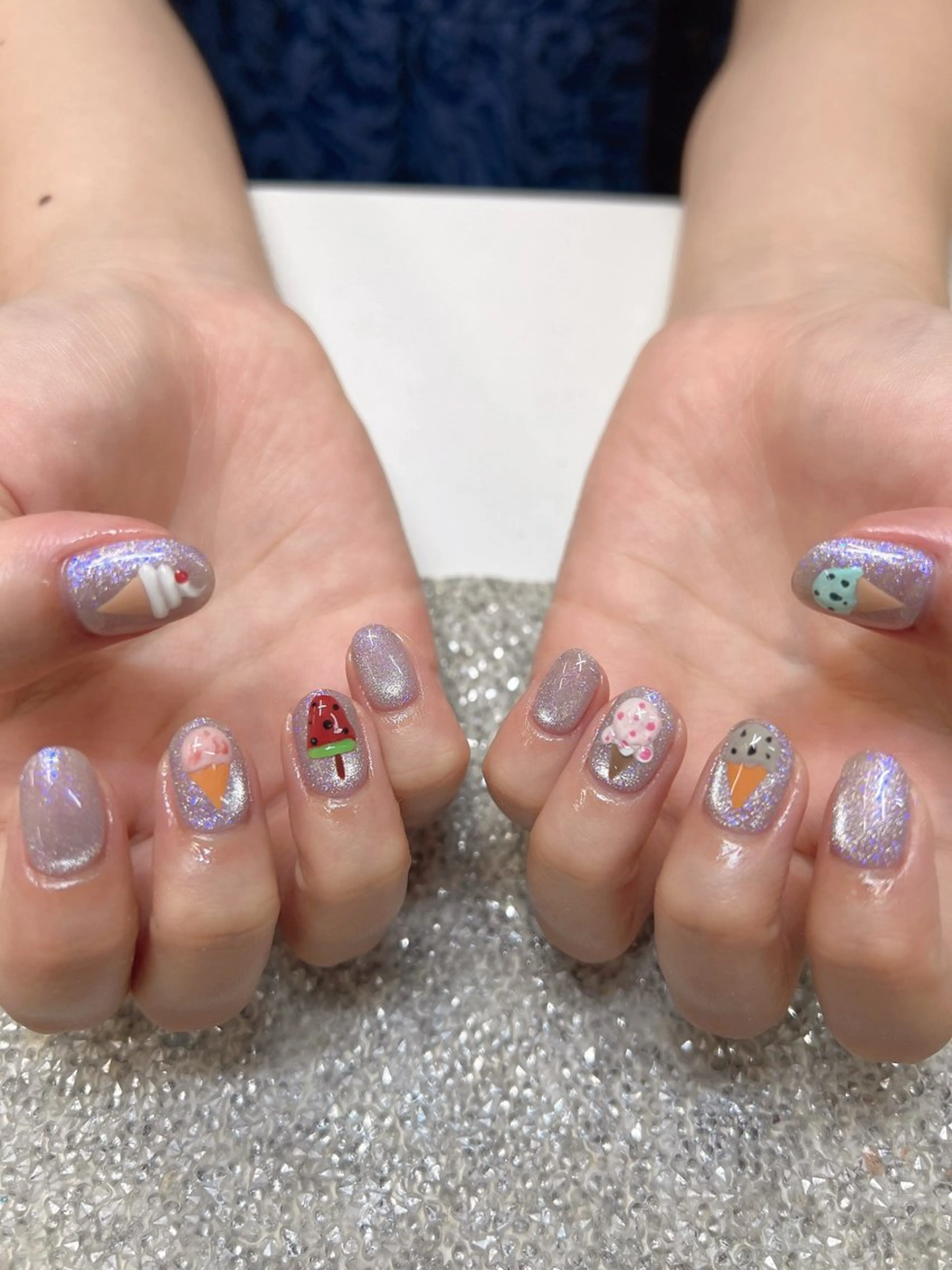 ネイル Guarendo錦糸町店所属・ガレンドウ 白澤 愛子のネイルデザイン