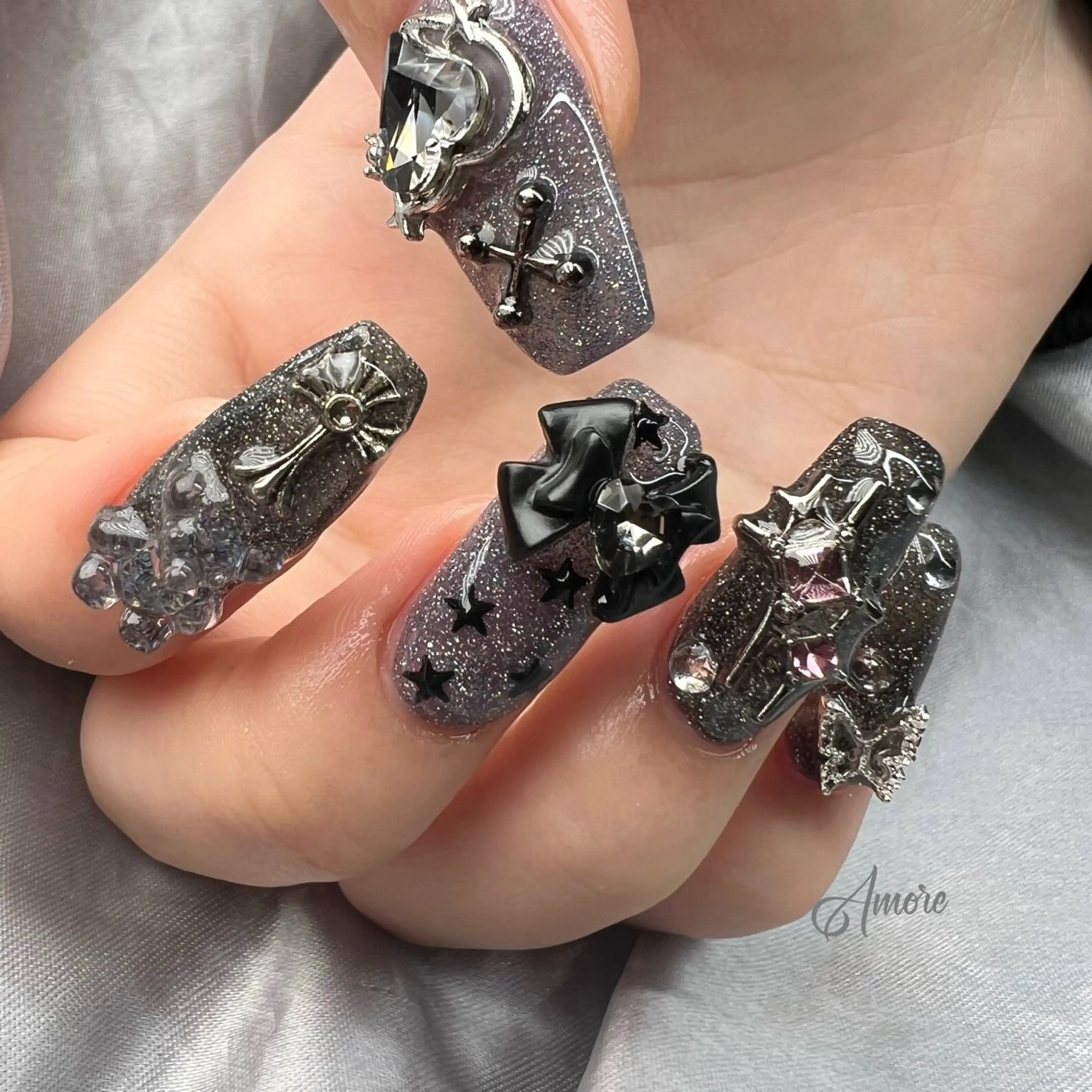 ネイル ジェルネイル キラキラネイル 韓国ネイル パラジェル 冬ネイル You kyehwaのネイルデザイン