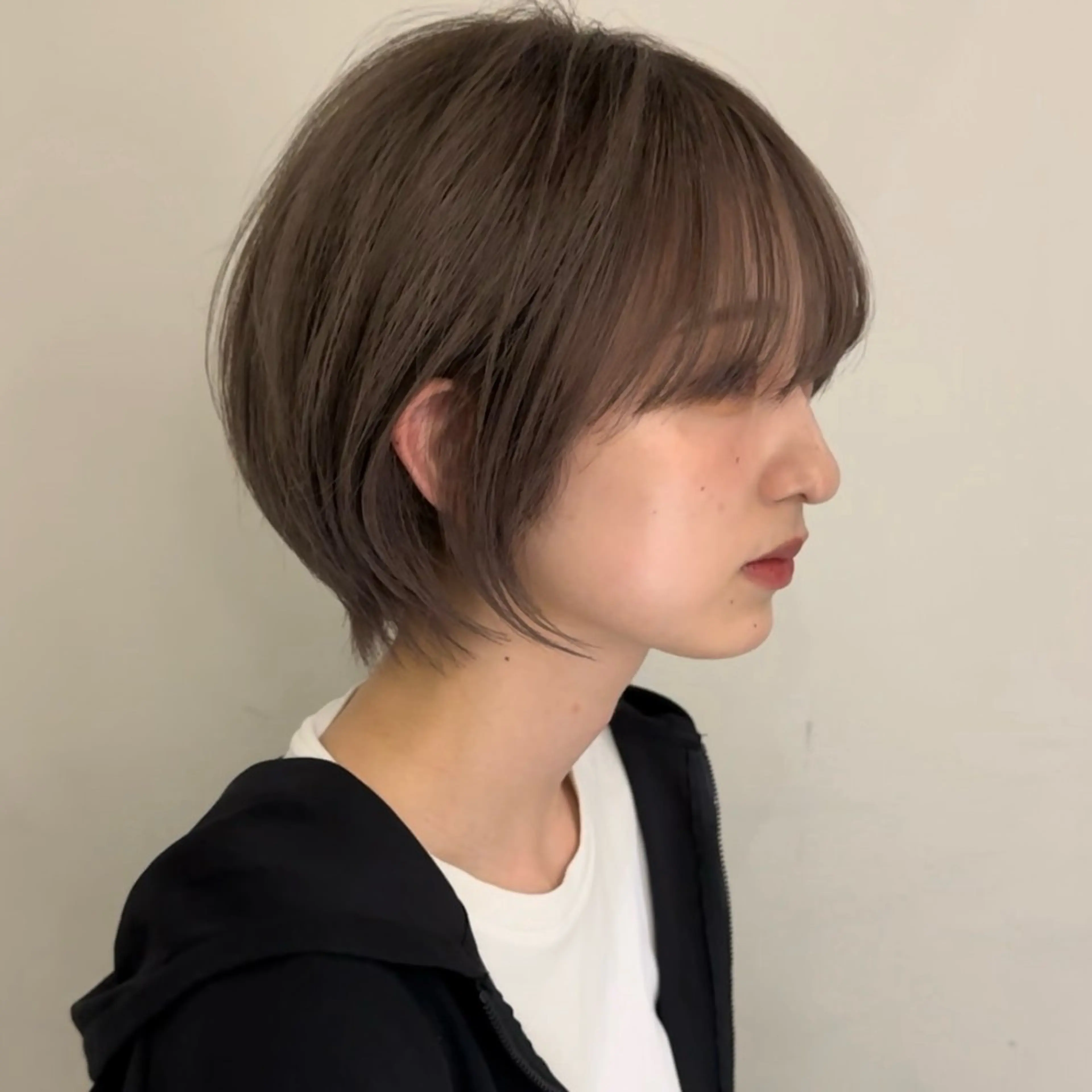 ショート カット ヘアカラー ショート特化✨ 津々美のヘアスタイル