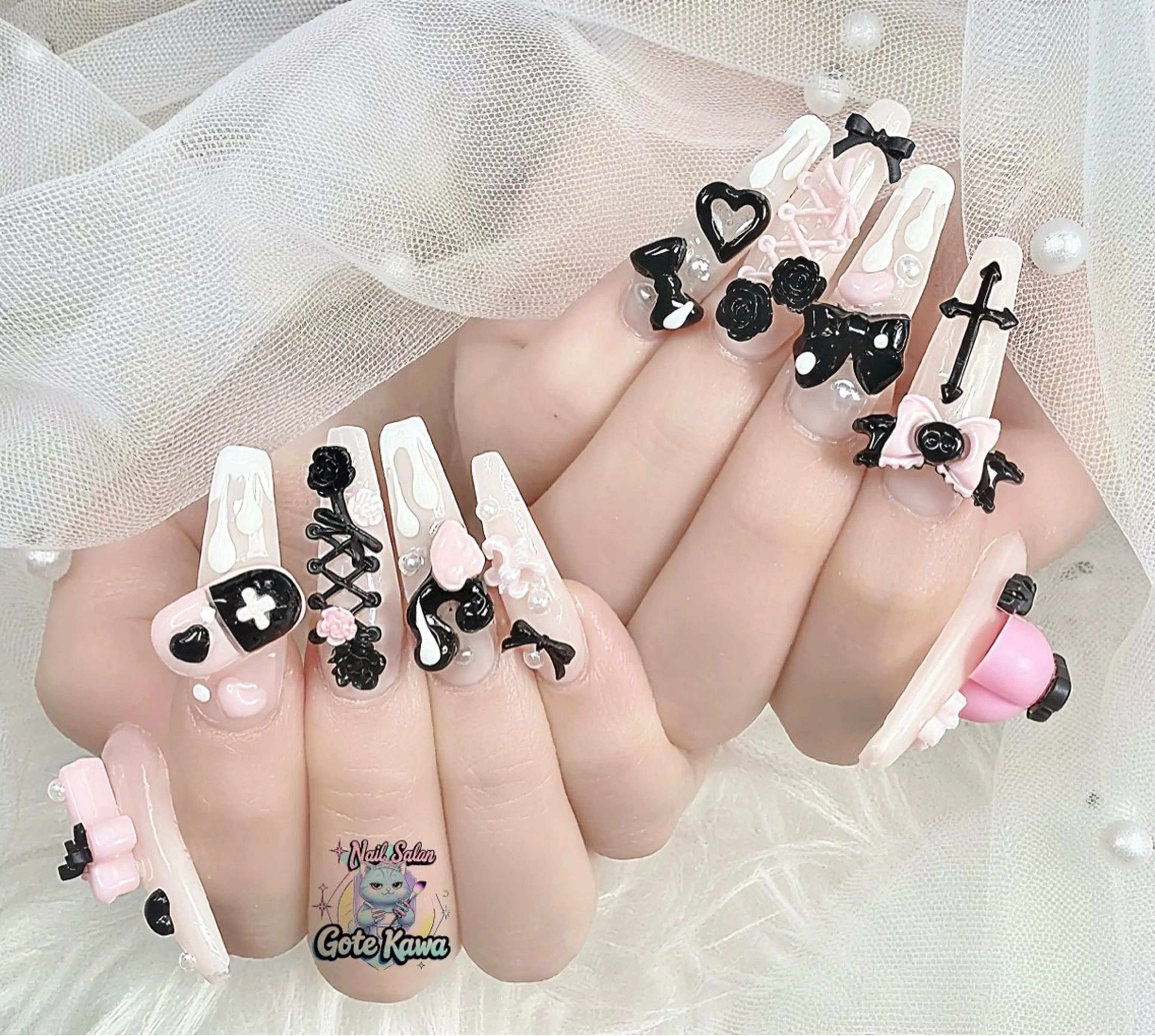 ネイル ピンク リボン バレンタイン ハンドネイル ハンドケア GOTE KAWA Nail Salon(ゴテかわ)所属・Gote Kawa nail salonのネイルデザイン