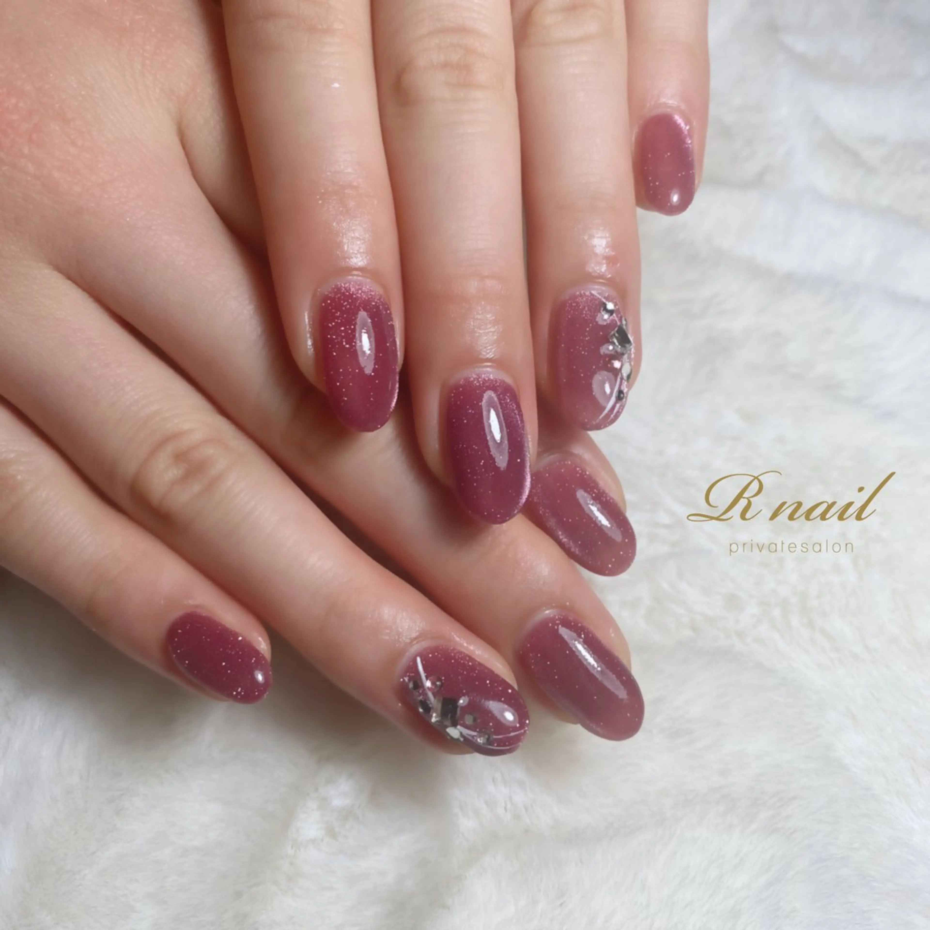 ネイル R nailのネイルデザイン