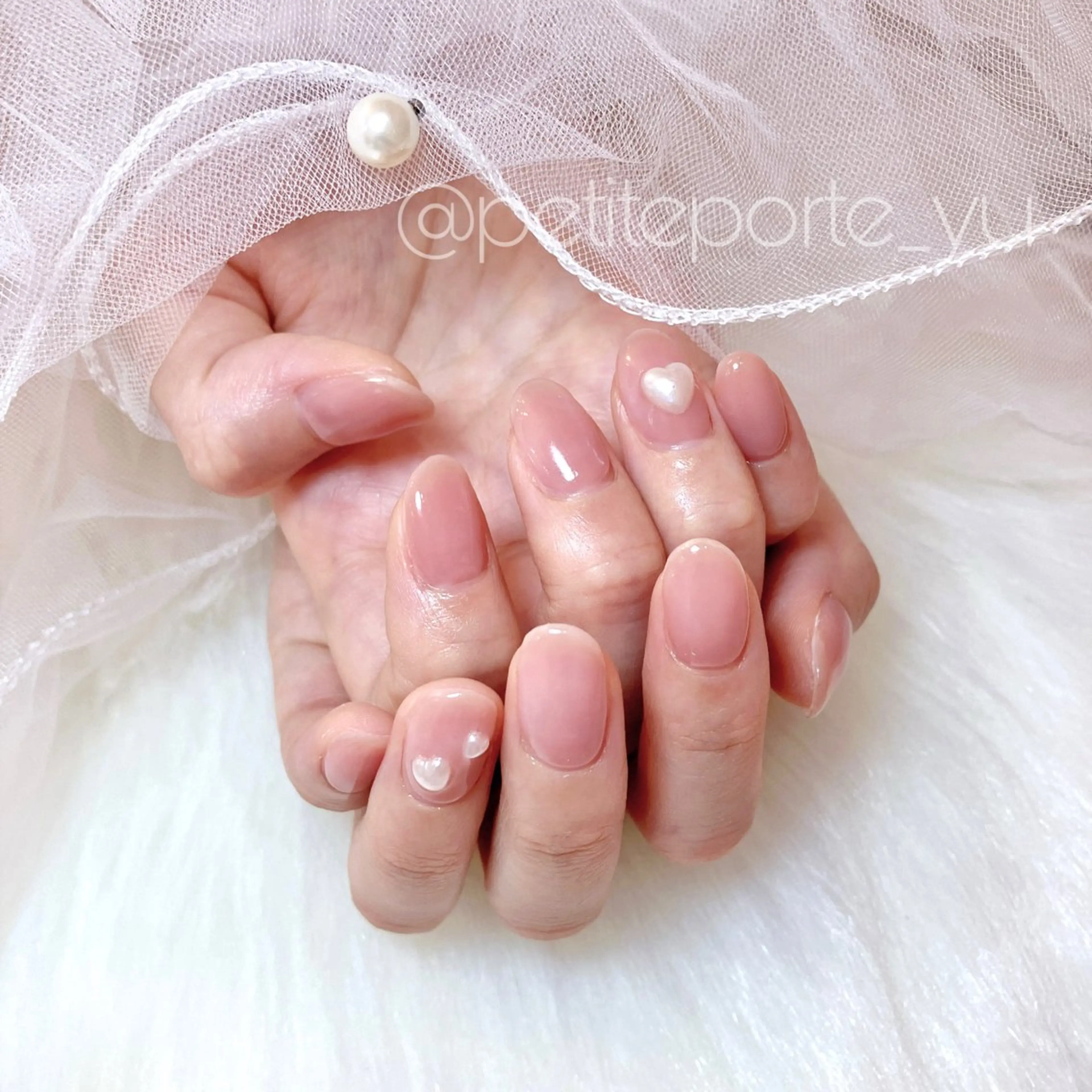 ネイル アートネイル ラメ(グリッター) ラメグラデーション ワンカラーネイル ハンドネイル nailsalon petite porte所属・petite porteのネイルデザイン