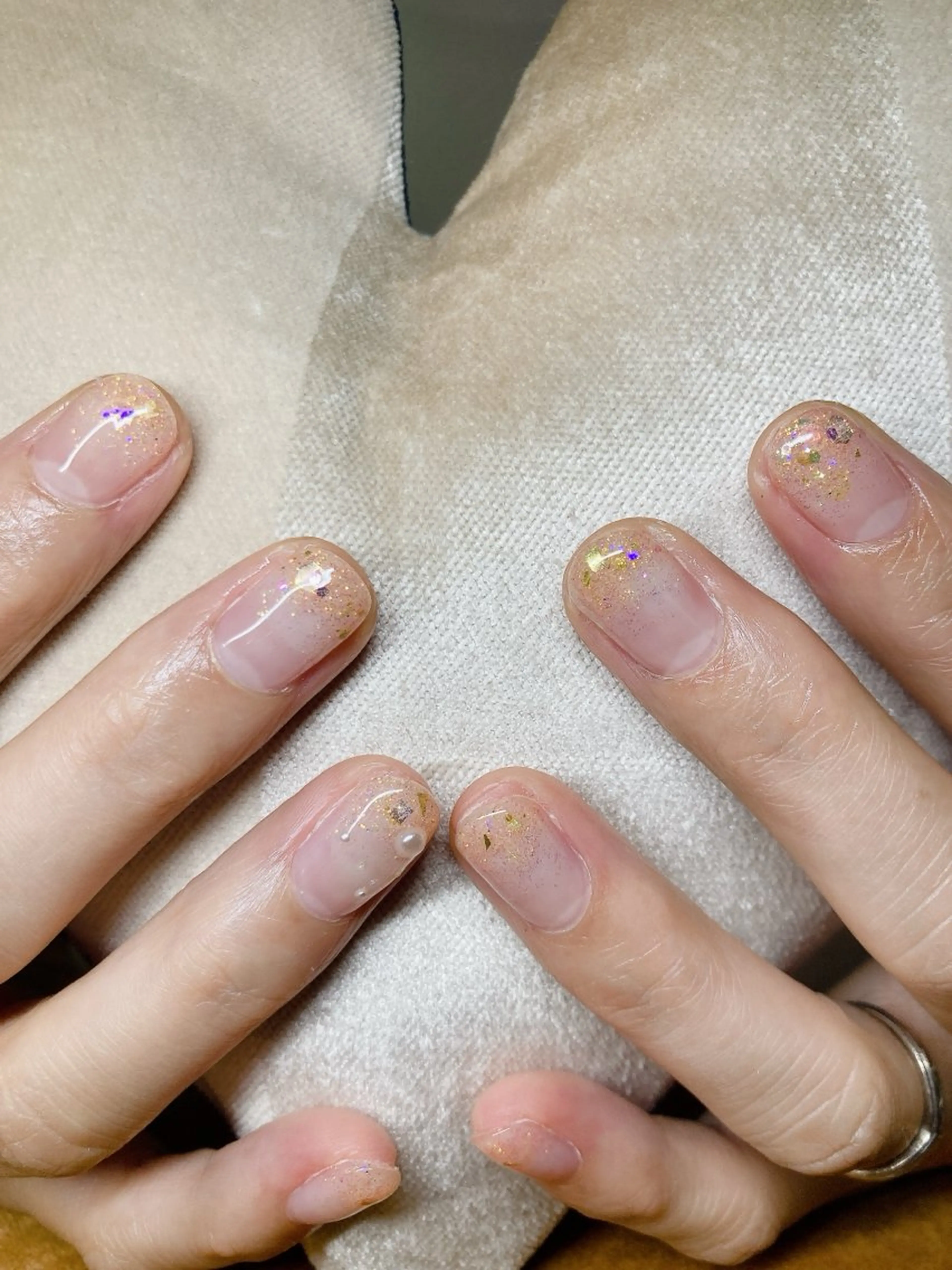 ネイル ECLAT エクラ所属・寺山 千鶴のネイルデザイン