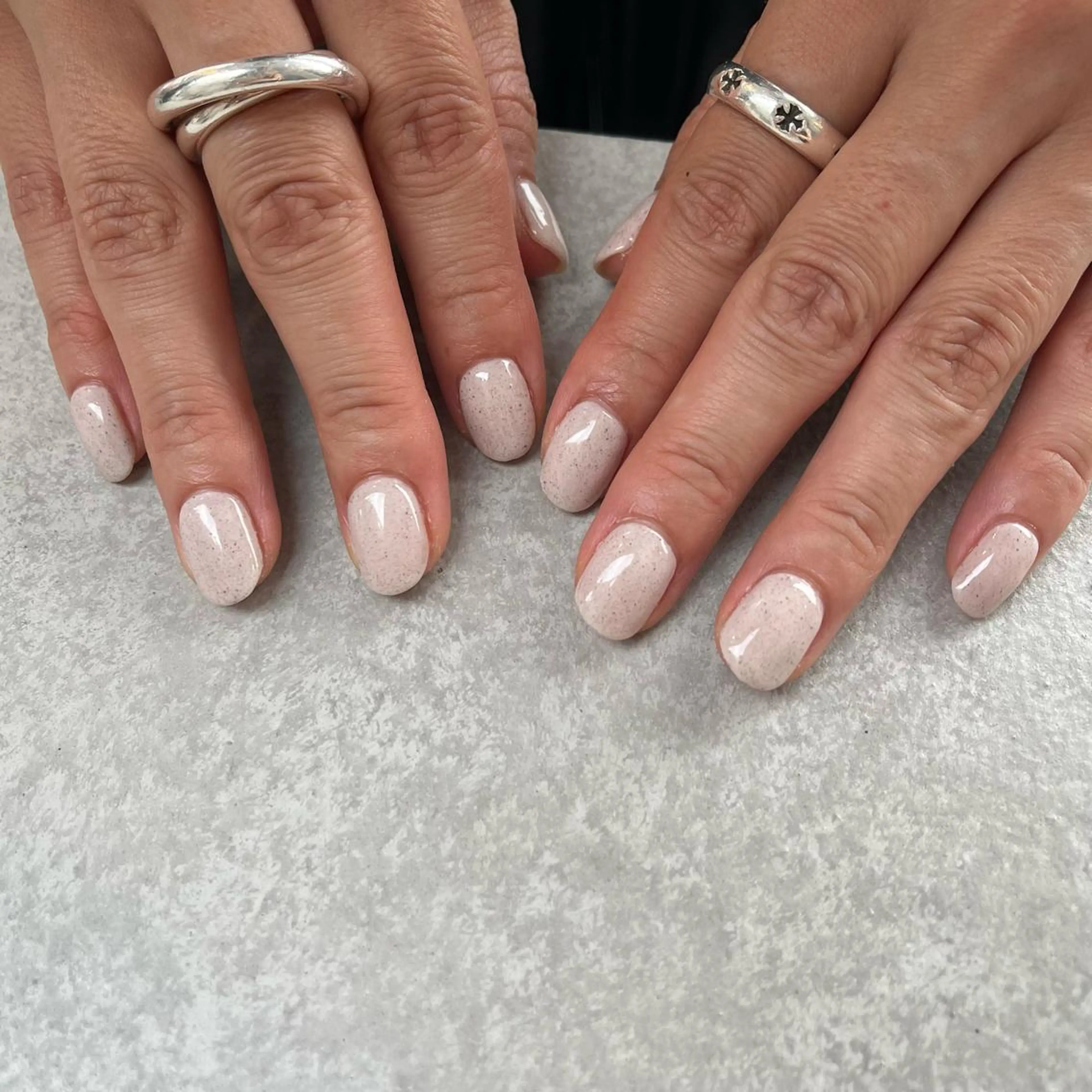 ネイル ハンドネイル 🤎Two ERI🤎のネイルデザイン