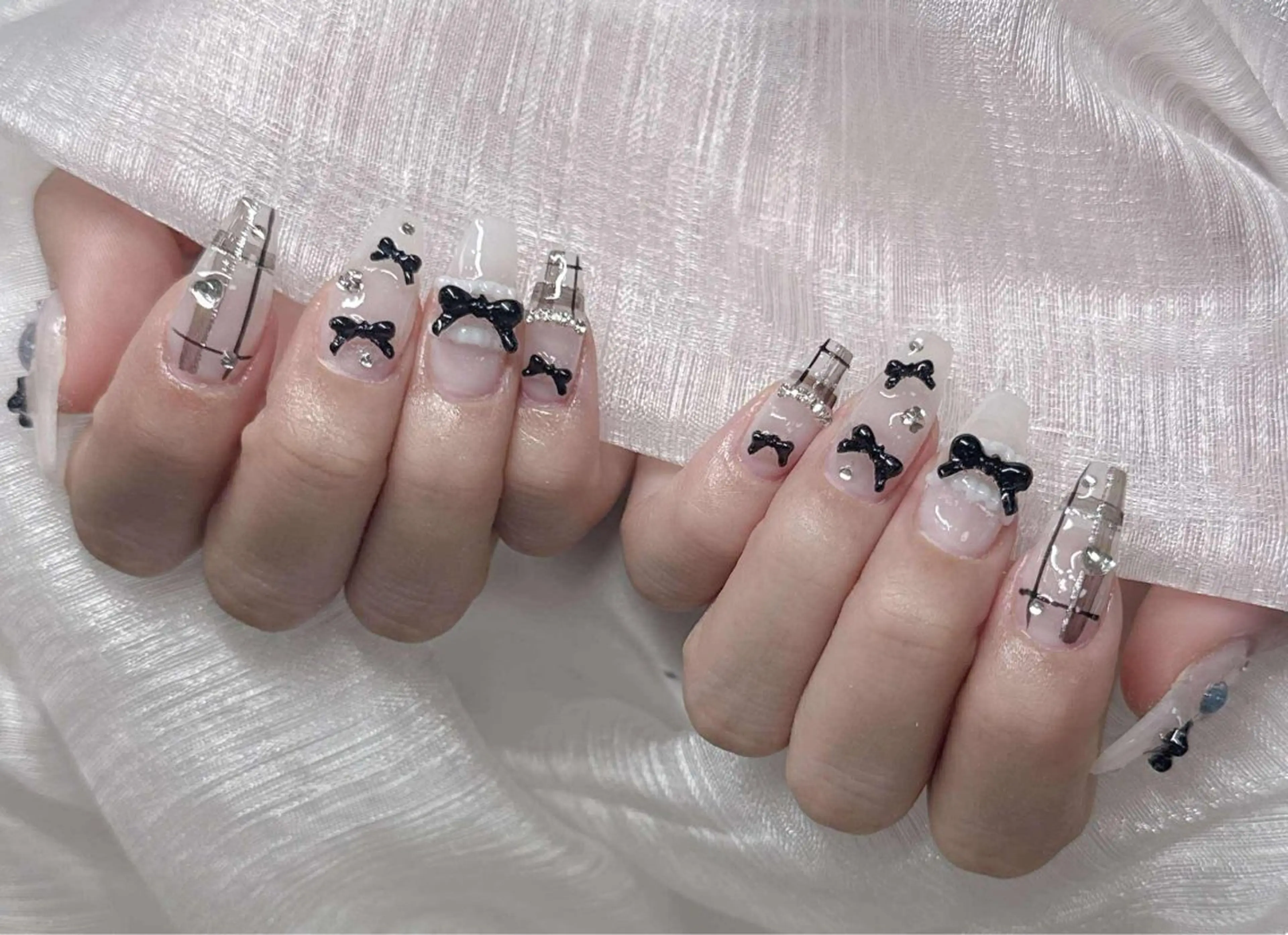 ネイル ハンドネイル Lee Nailsのネイルデザイン