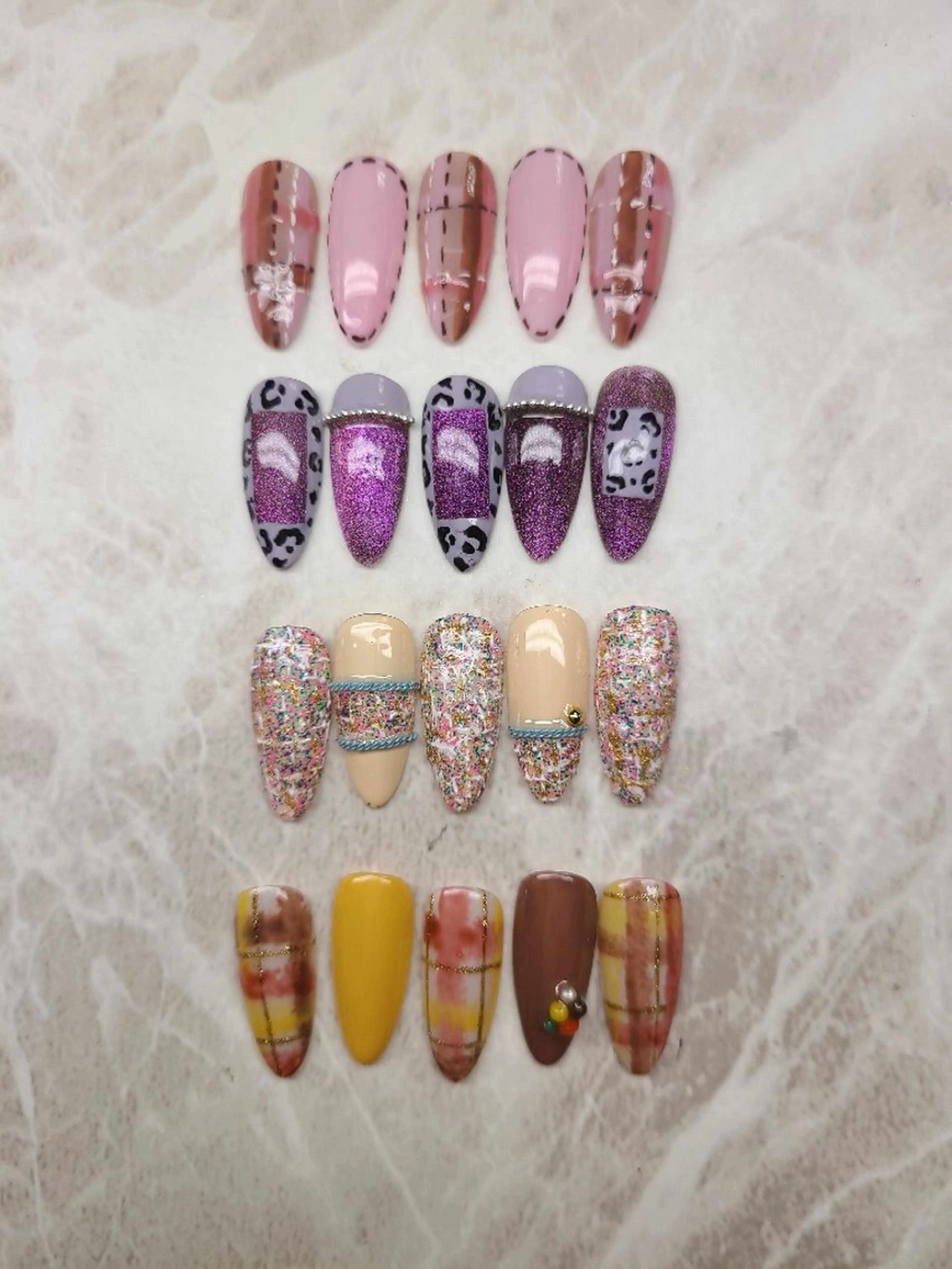 ネイル Nail  Ai    のネイルデザイン