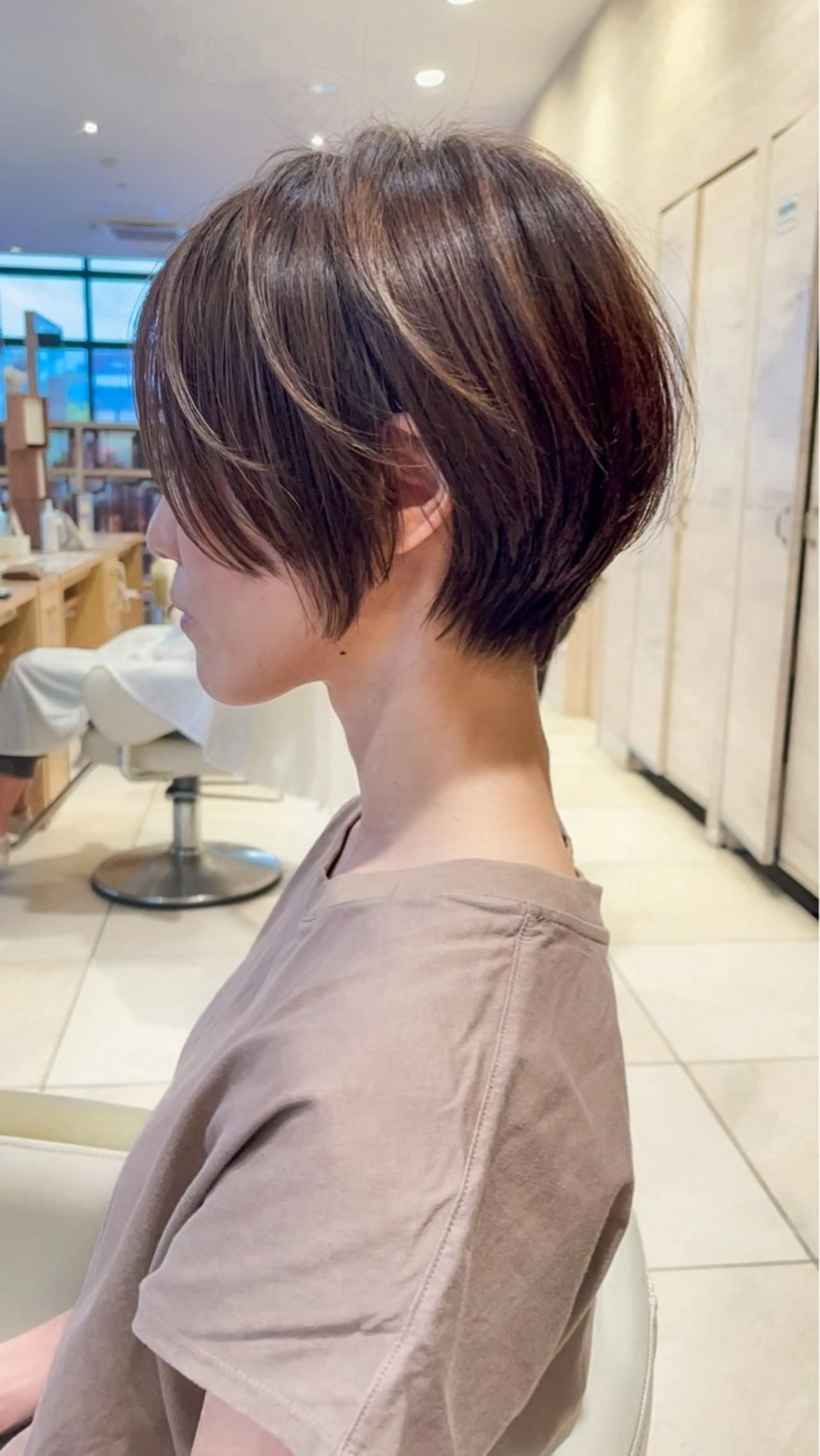 ショート EARTH ケントのヘアスタイル