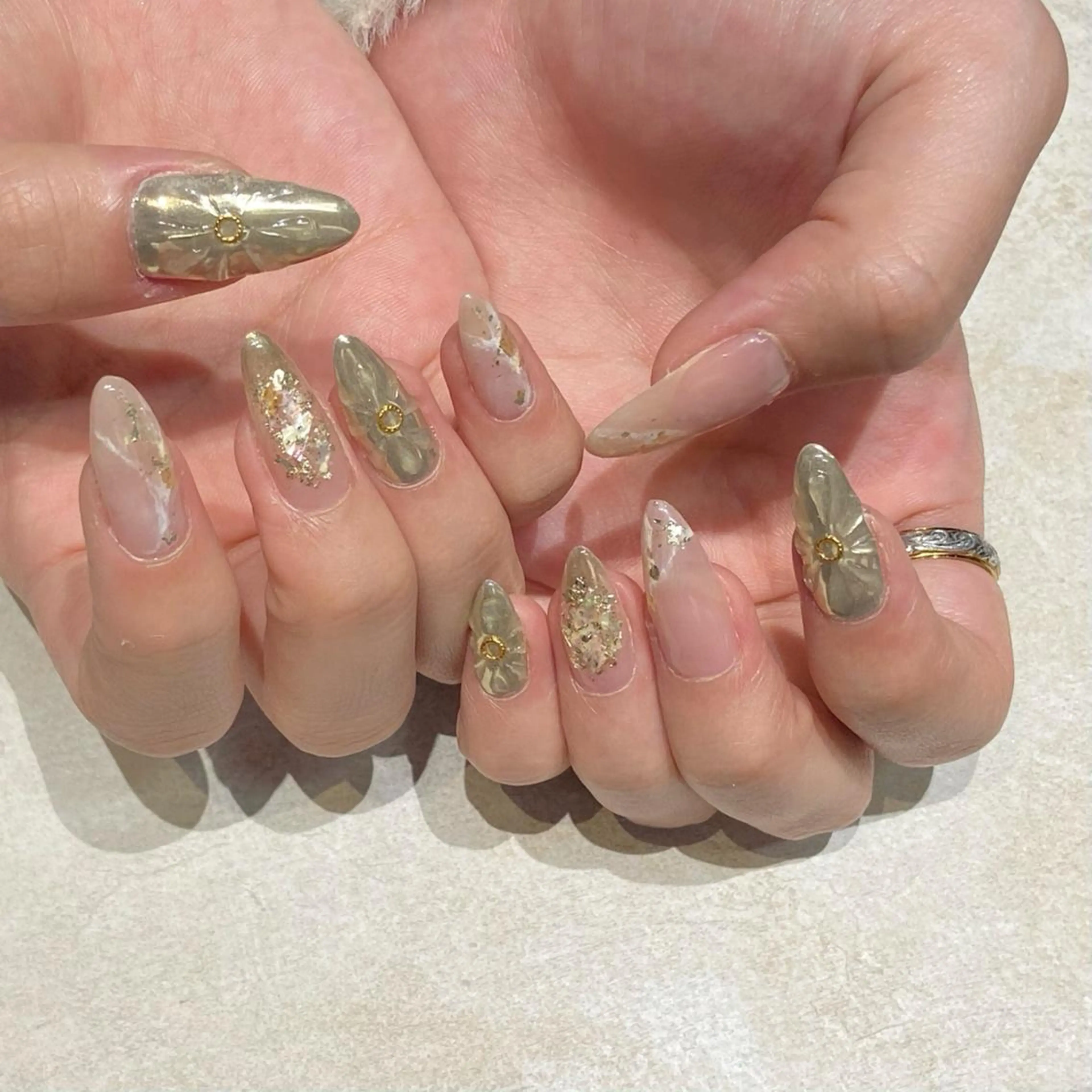 ネイル RounGe Nail&Eyelash所属・葛西 佑香のネイルデザイン