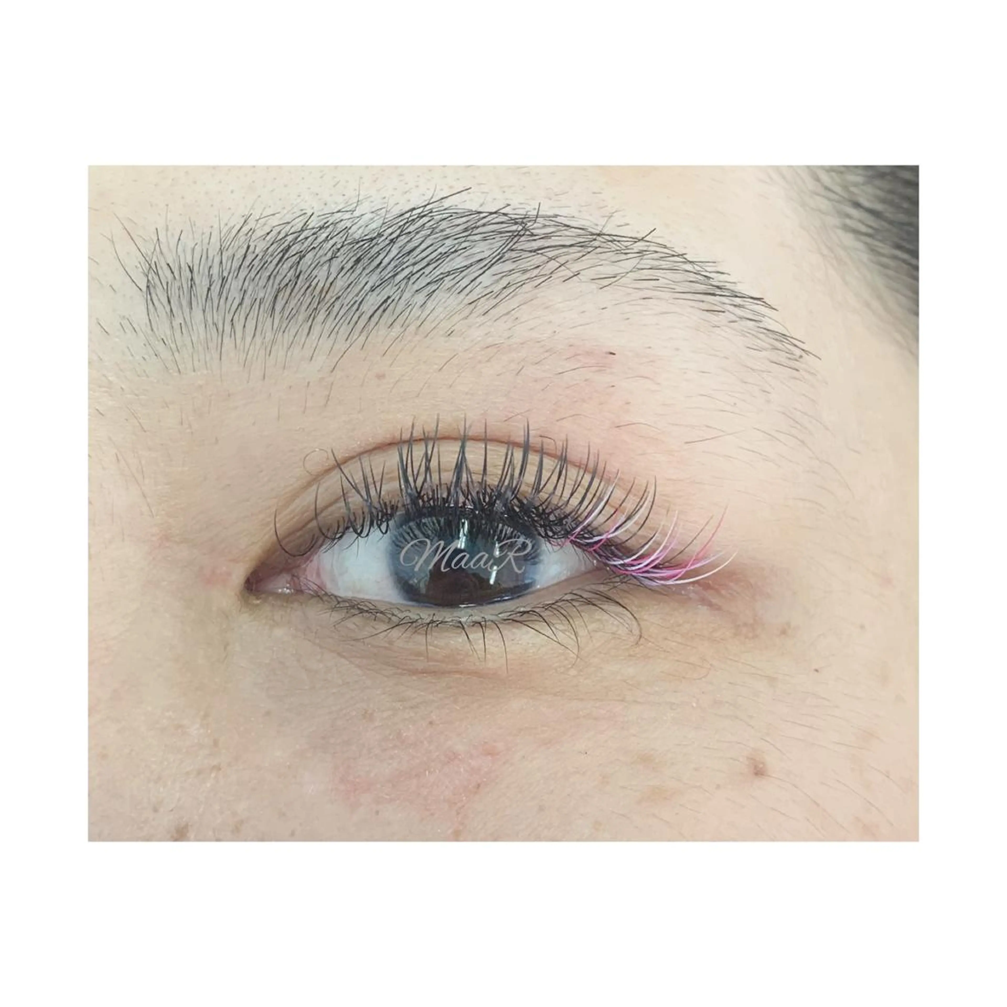 マツエク・マツパ MaaR所属・Asuka Mabuchiのヘアスタイル