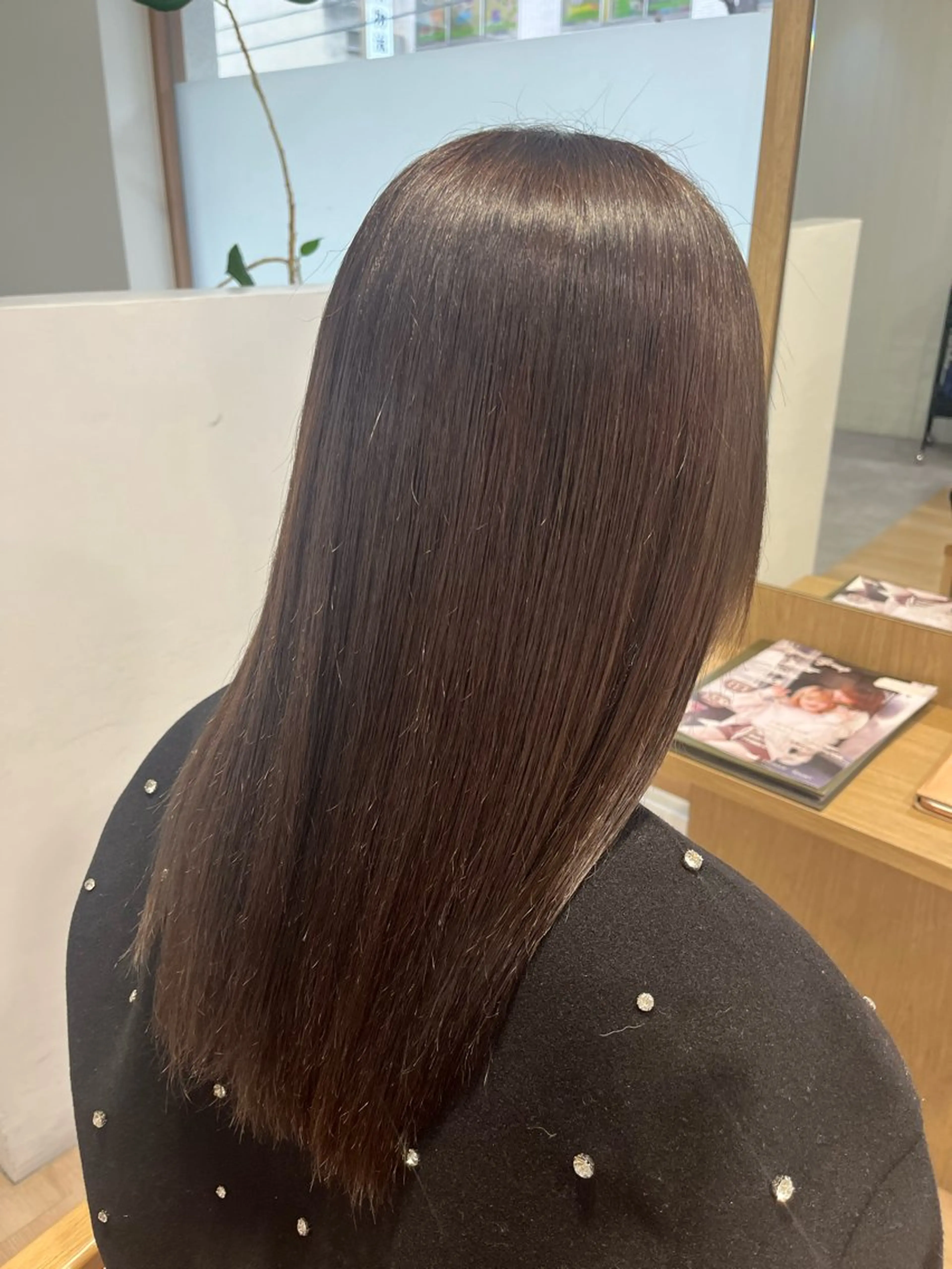 カラー 金山/栄 伊藤菜々夏のヘアスタイル