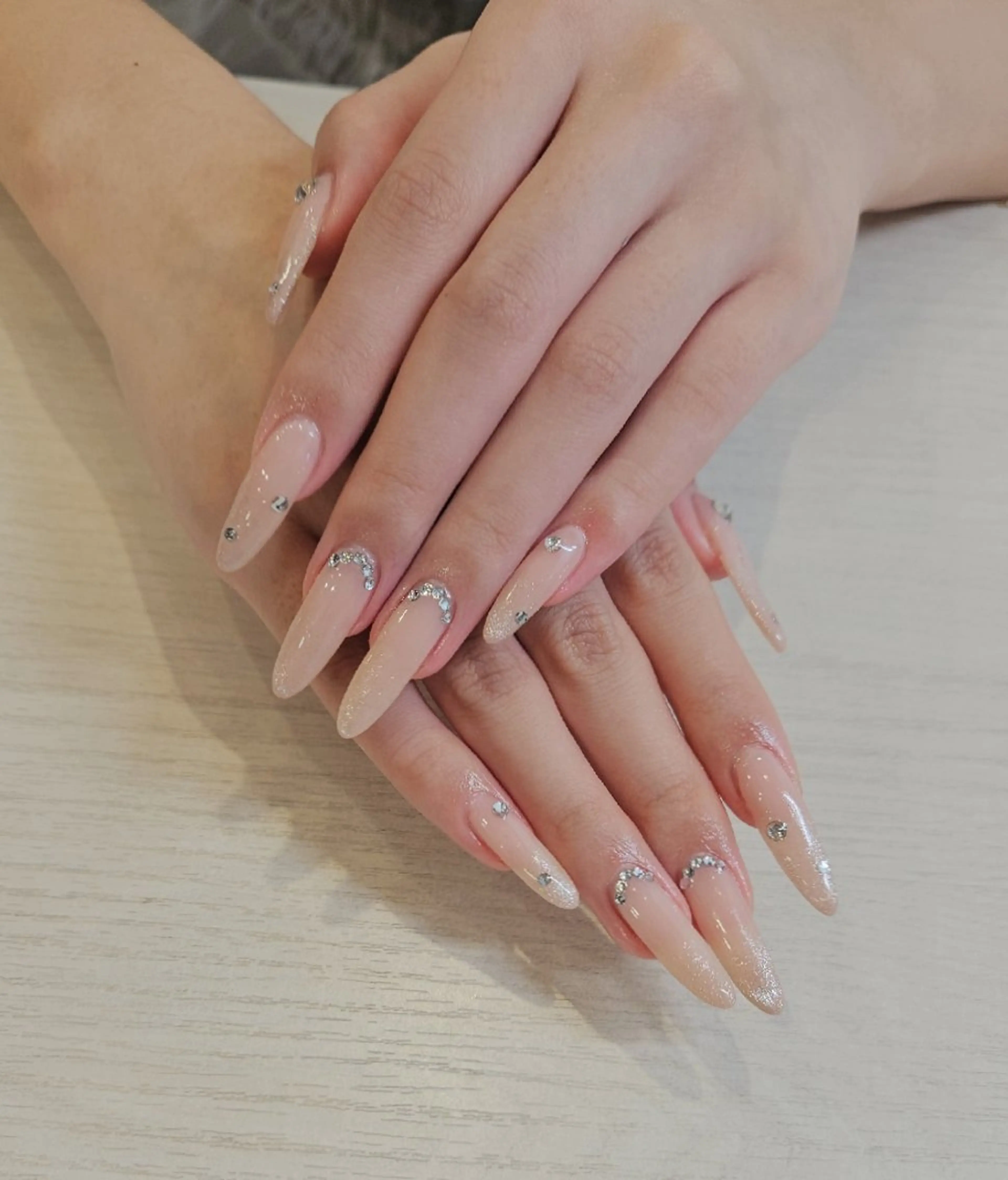 ネイル ハンドネイル 関口 友菜のヘアスタイル