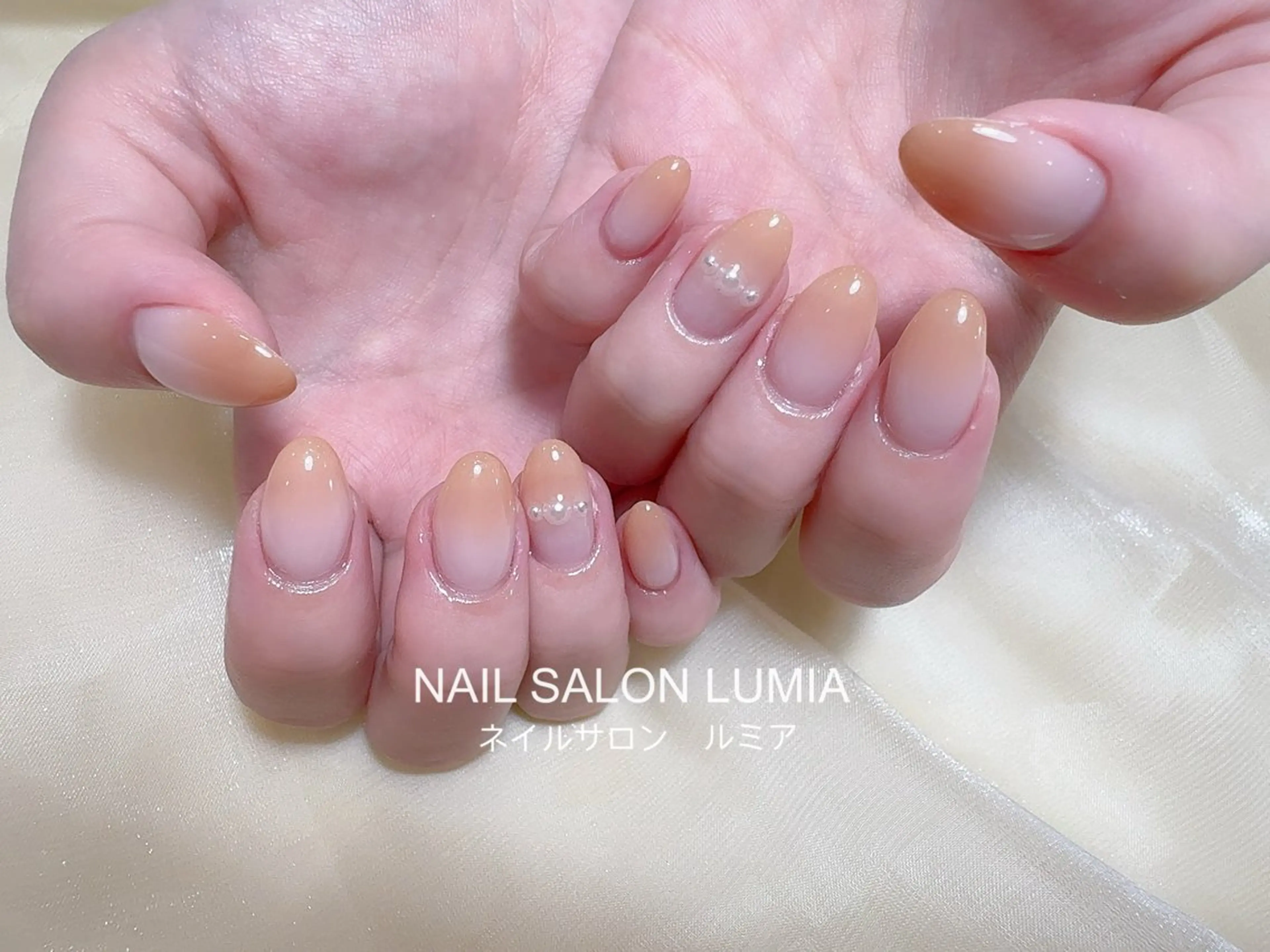 ネイル ハンドネイル ネイルサロン ルミア Lumia 店長のネイルデザイン