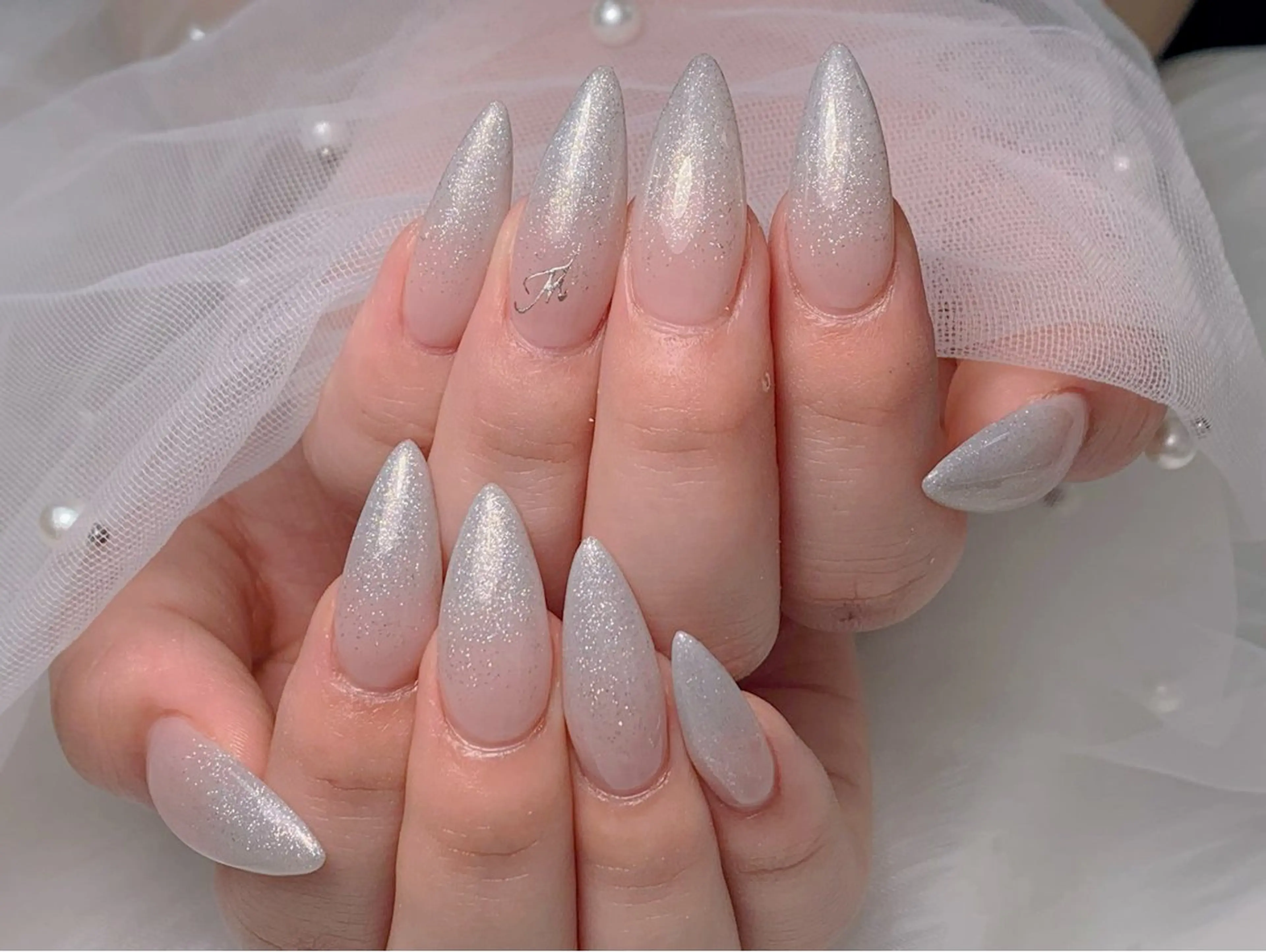 ネイル ハンドネイル ハンドケア 小林 凛のネイルデザイン