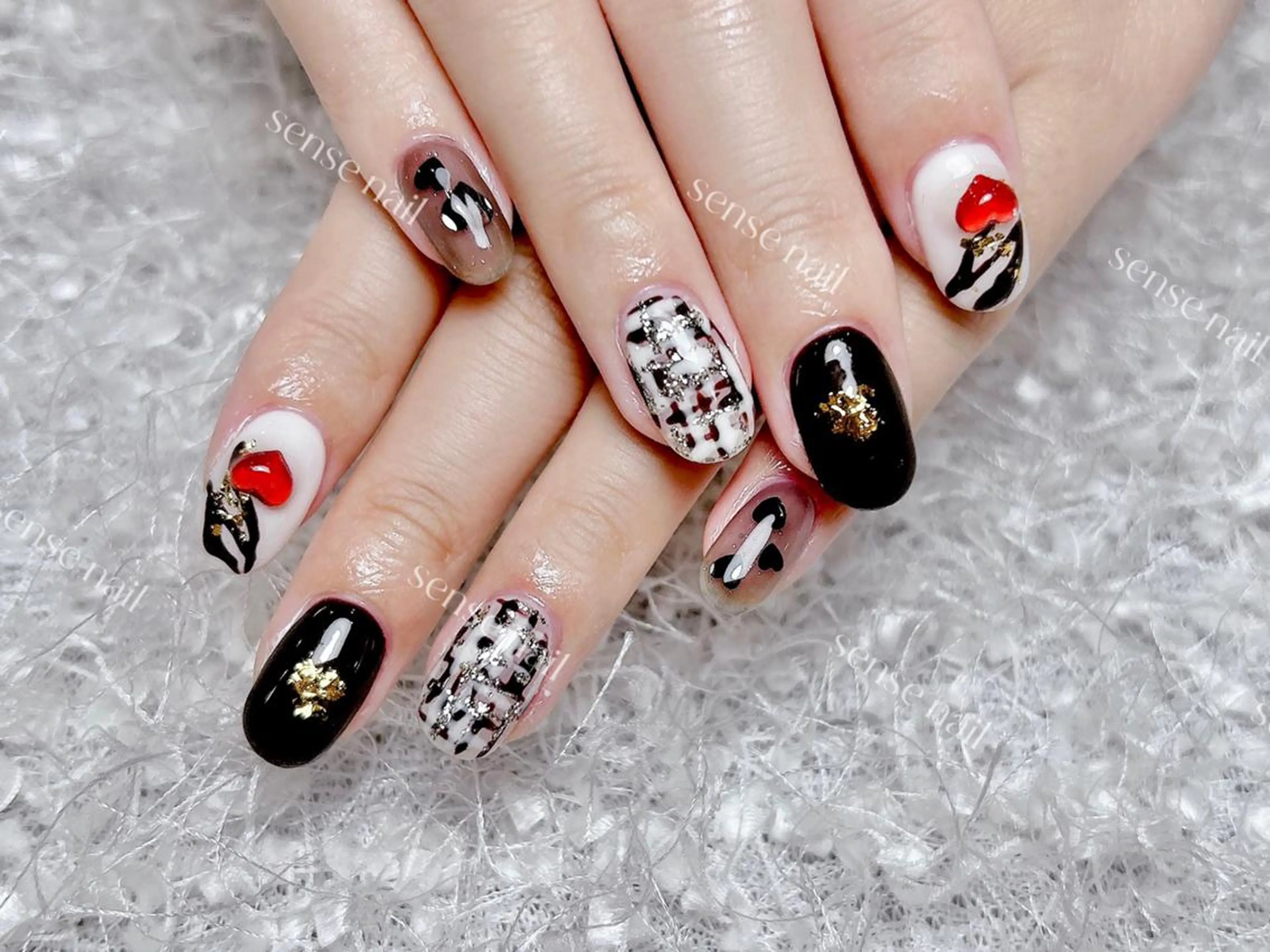 ネイル Yukiko 🌙のネイルデザイン