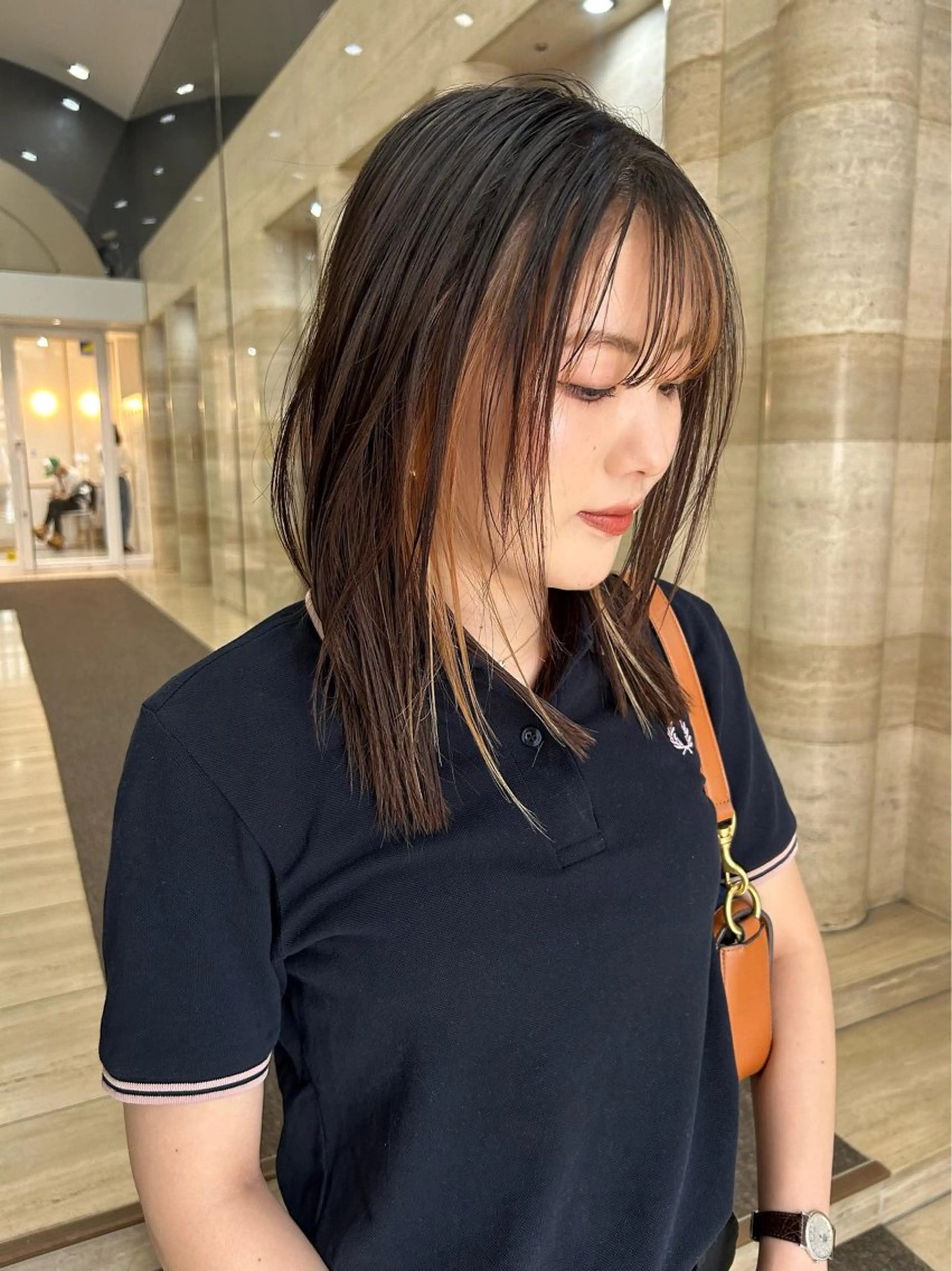 ミディアム 韓国/透明感 Veluaのヘアスタイル