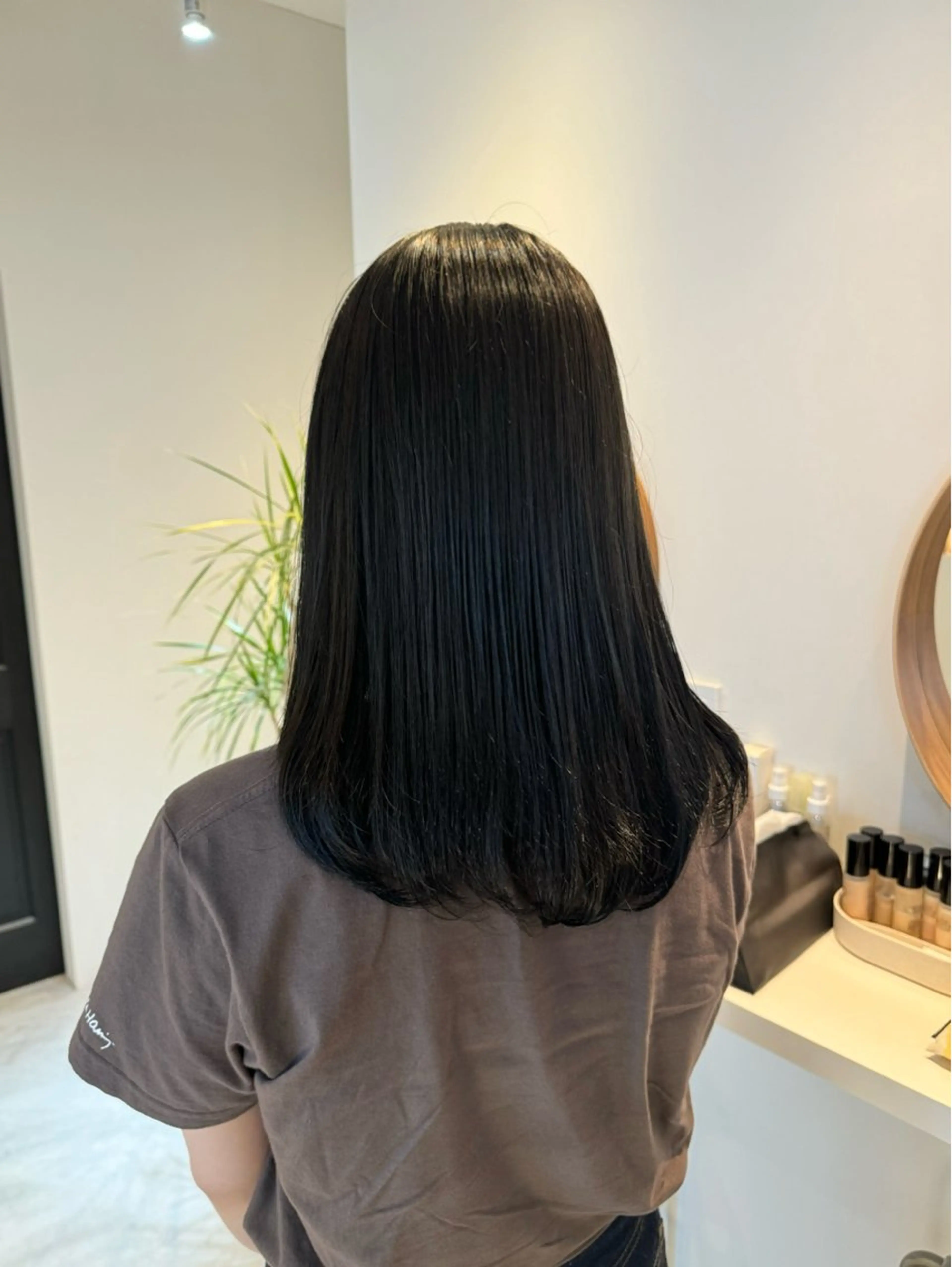 ミディアム カラー イルミナカラー 華奈/オリーブ/ ベージュ/抜け感🥣のヘアスタイル