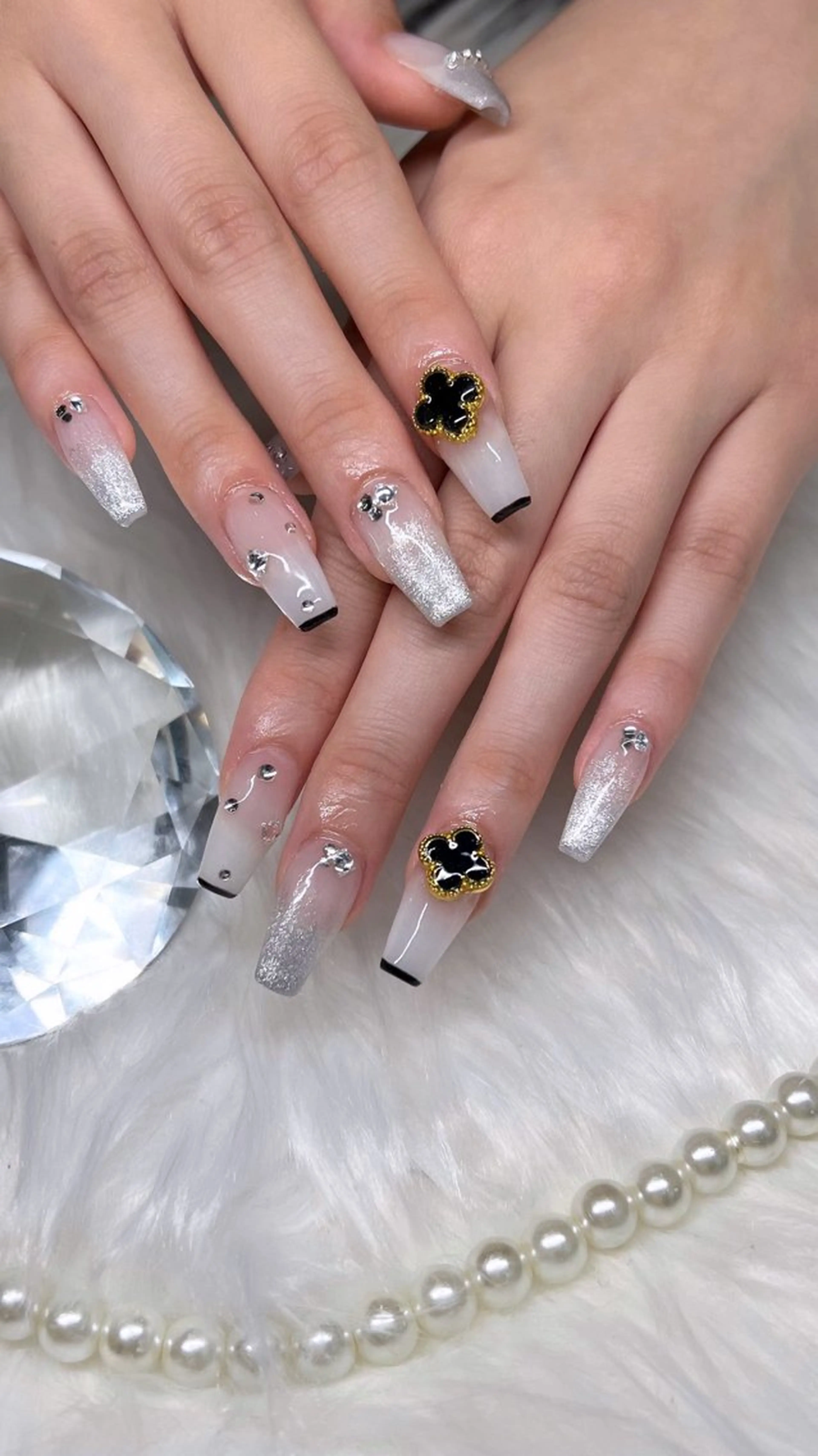 ネイル 持ち込み スカルプネイル ハンドネイル Kobayashi Komugiのネイルデザイン