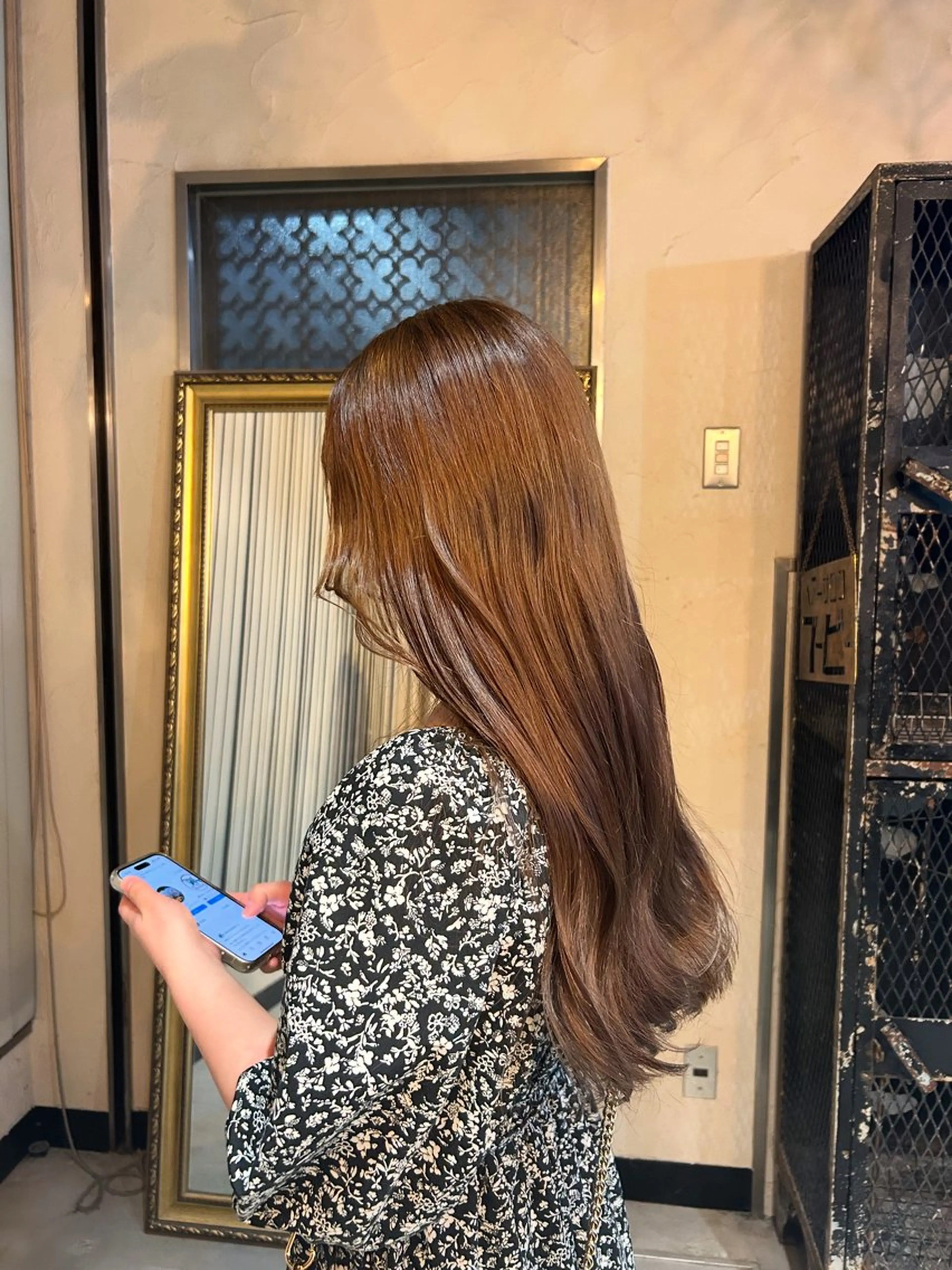 ロング カラー ヘアカラー BOOBEE所属・植吉 琉月のヘアスタイル