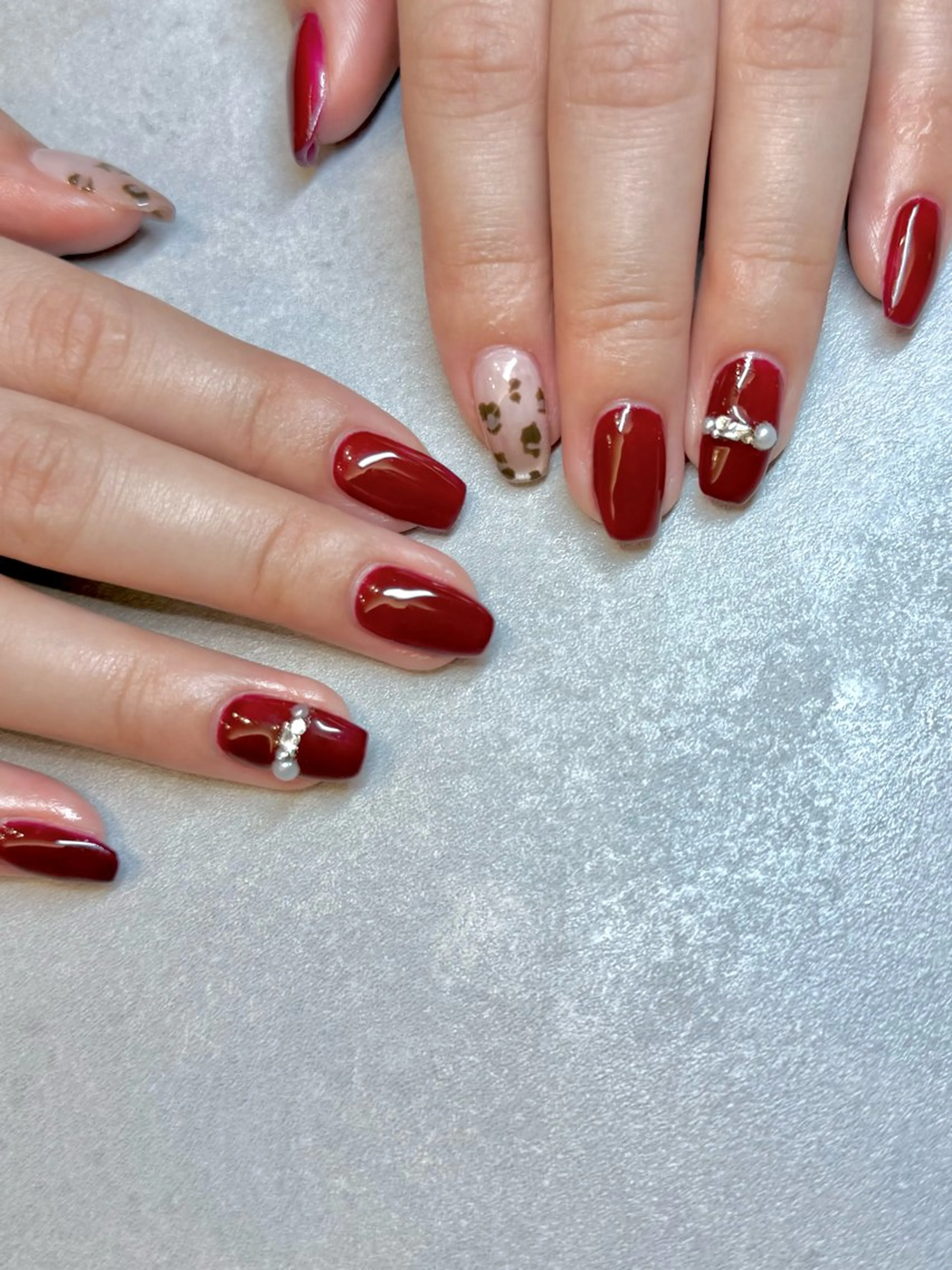 ネイル アニマル柄 ハンドネイル énu natsukiのネイルデザイン