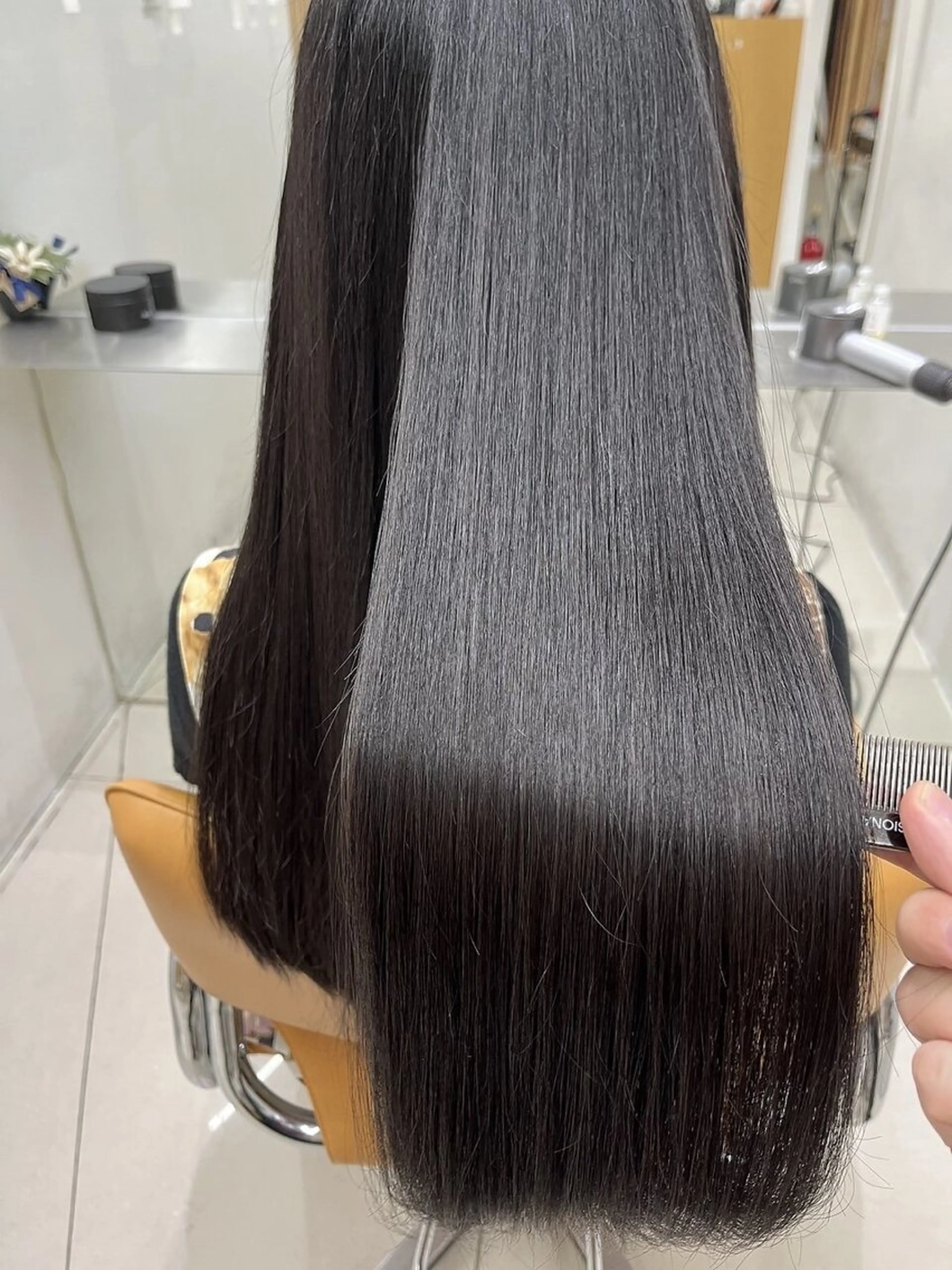 ロング カット ヘアカラー 縮毛矯正 🏰縮毛矯正 🏰NOAのヘアスタイル