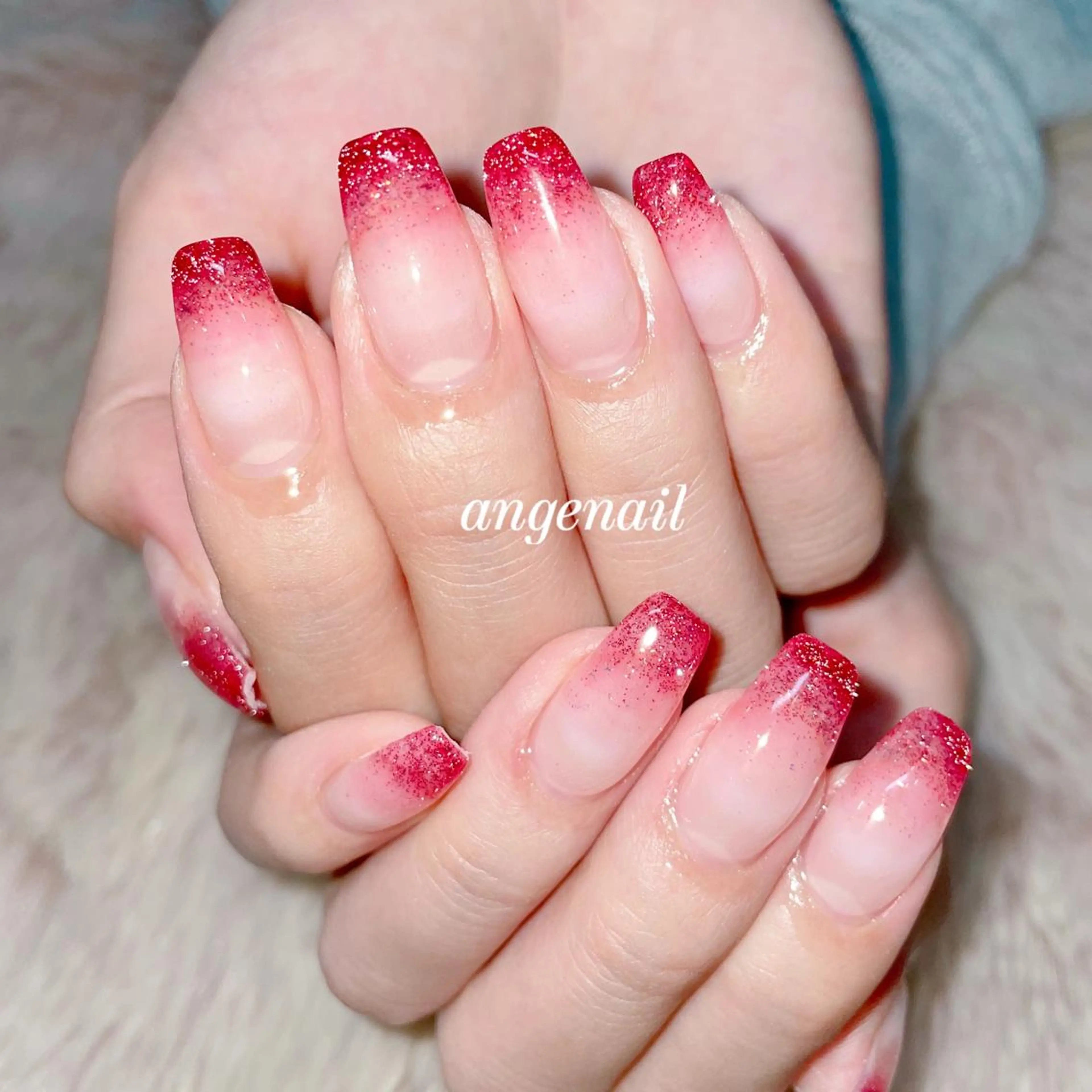 ネイル ハンドネイル オーナーネイリスト MAKIのネイルデザイン