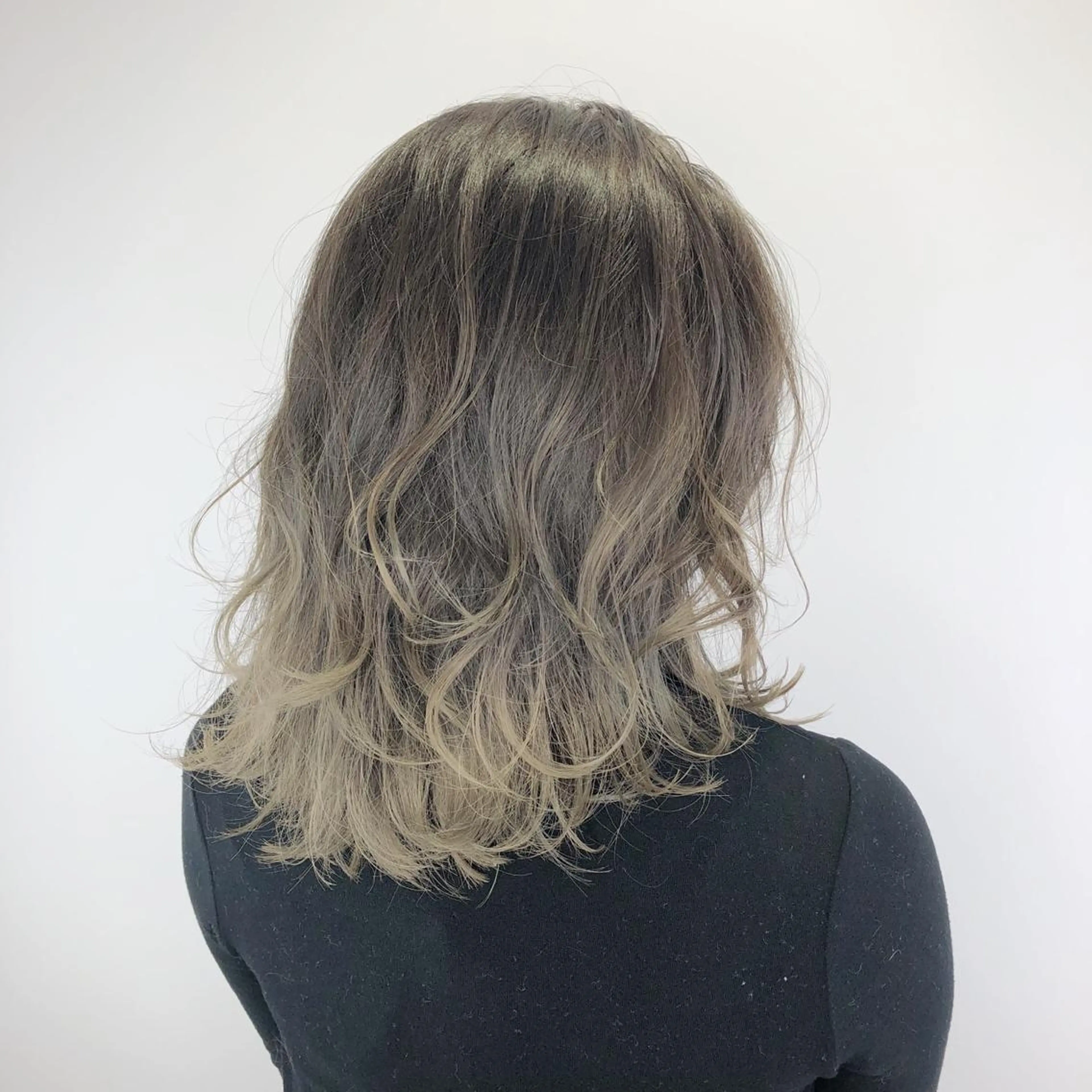 ミディアム 関 京磨のヘアスタイル