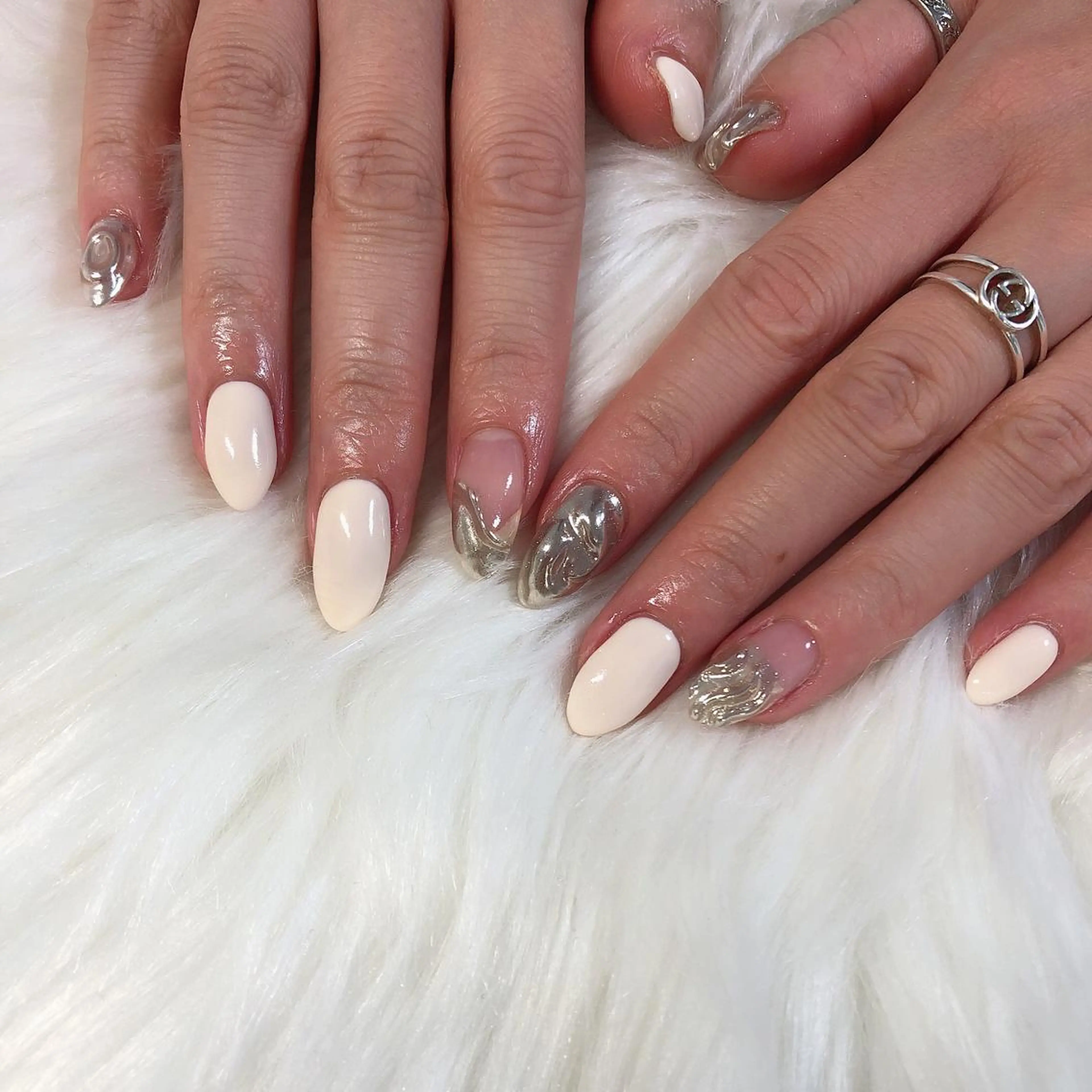 ネイル ハンドネイル 西岡 杏のネイルデザイン