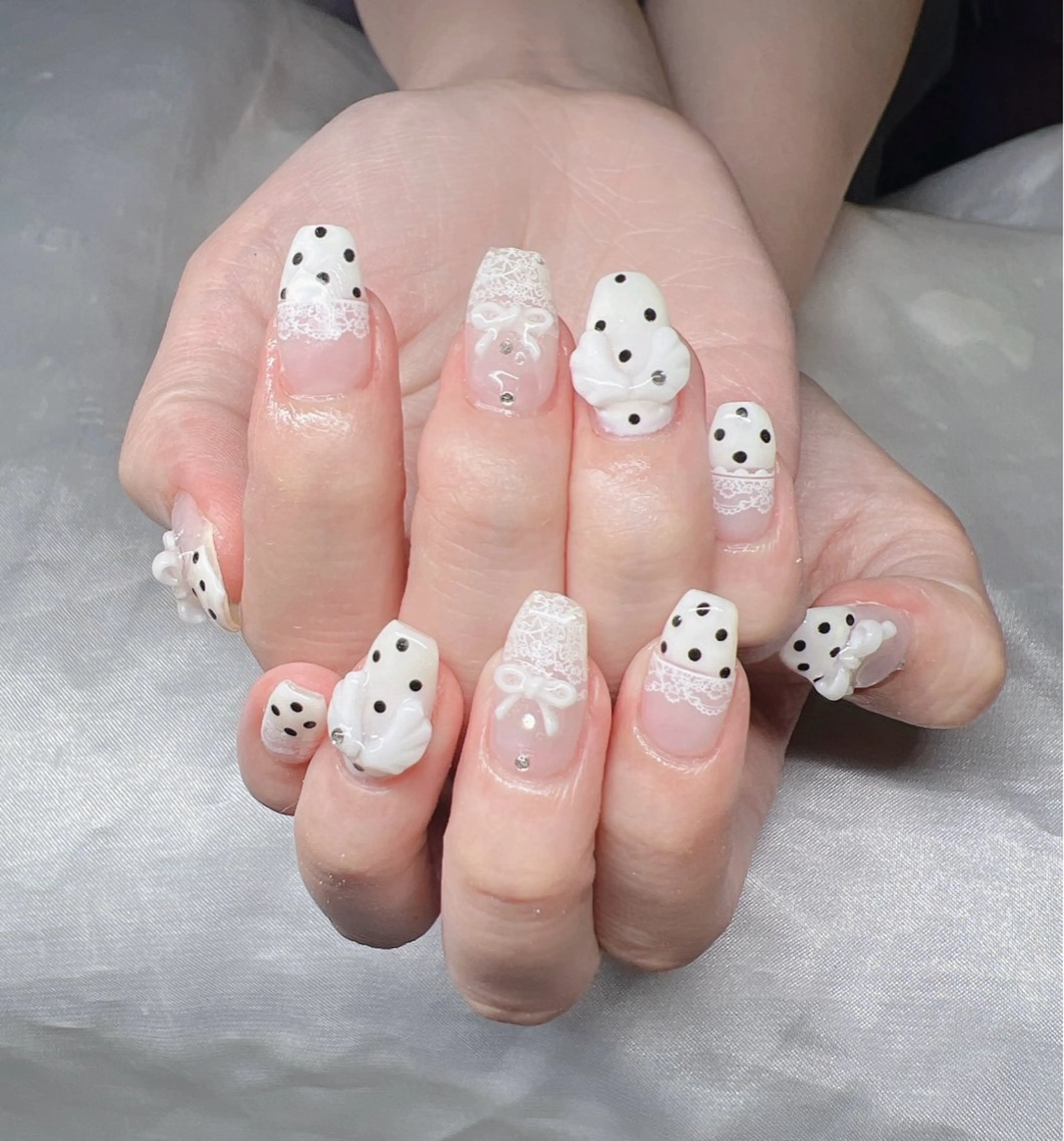 ネイル ハンドネイル Lee Nailsのネイルデザイン