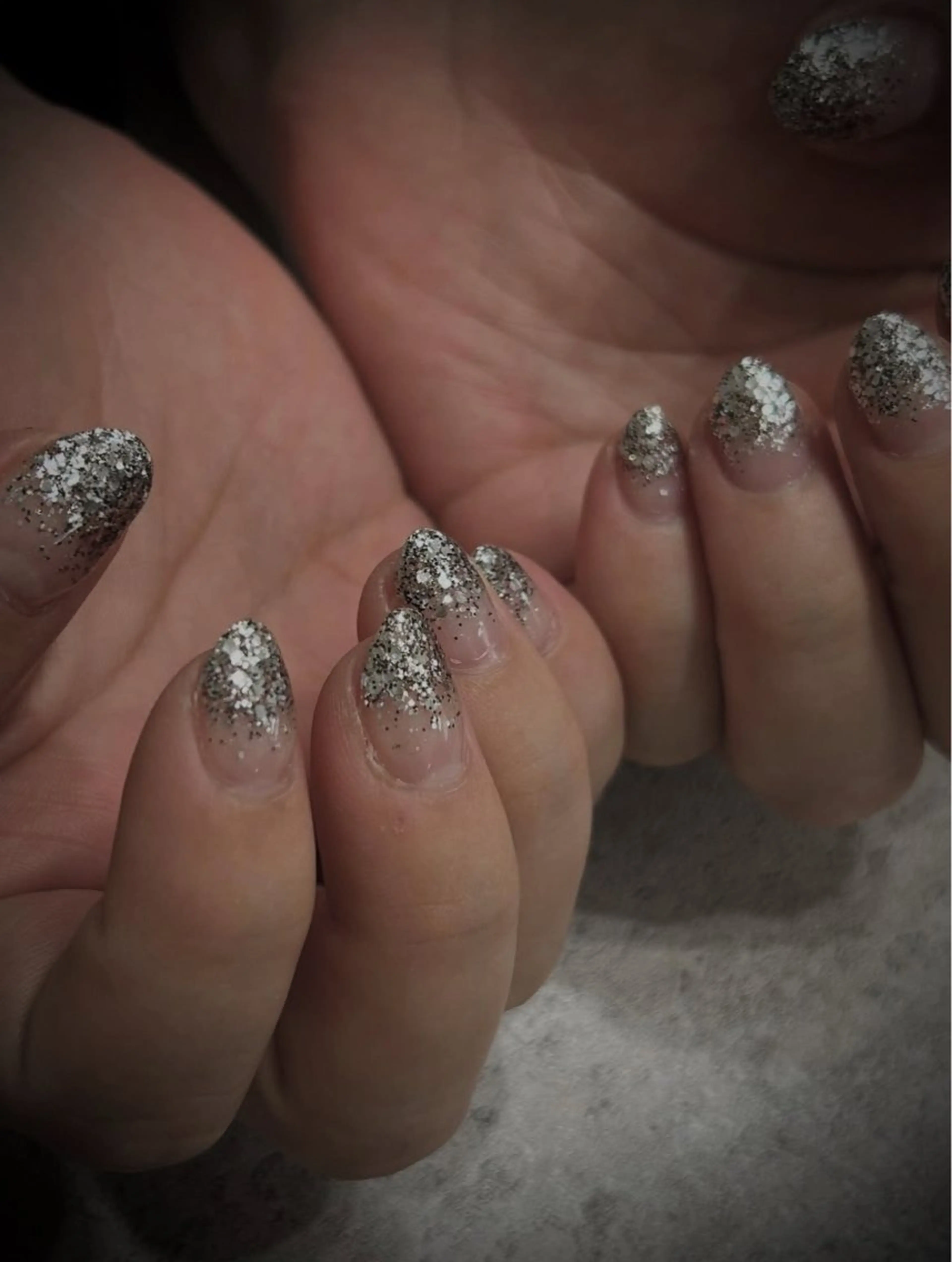 ネイル グラデーション ラメ(グリッター) ラメグラデーション 片岡 ひかるのネイルデザイン