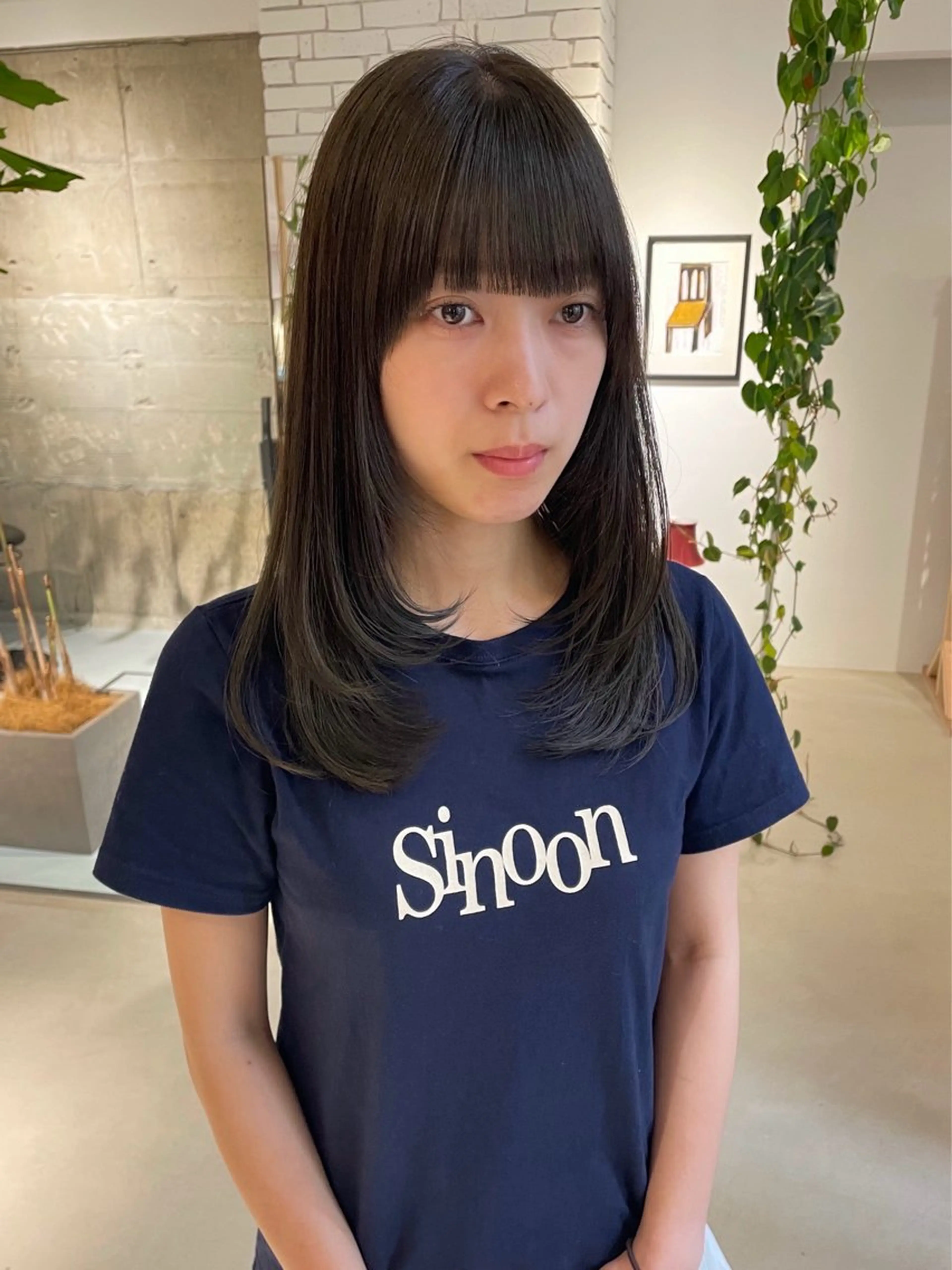 セミロング カラー 透明感カラー オリーブカラー レイヤーカット カット ヘアカラー トリートメント yuki ♡のヘアスタイル